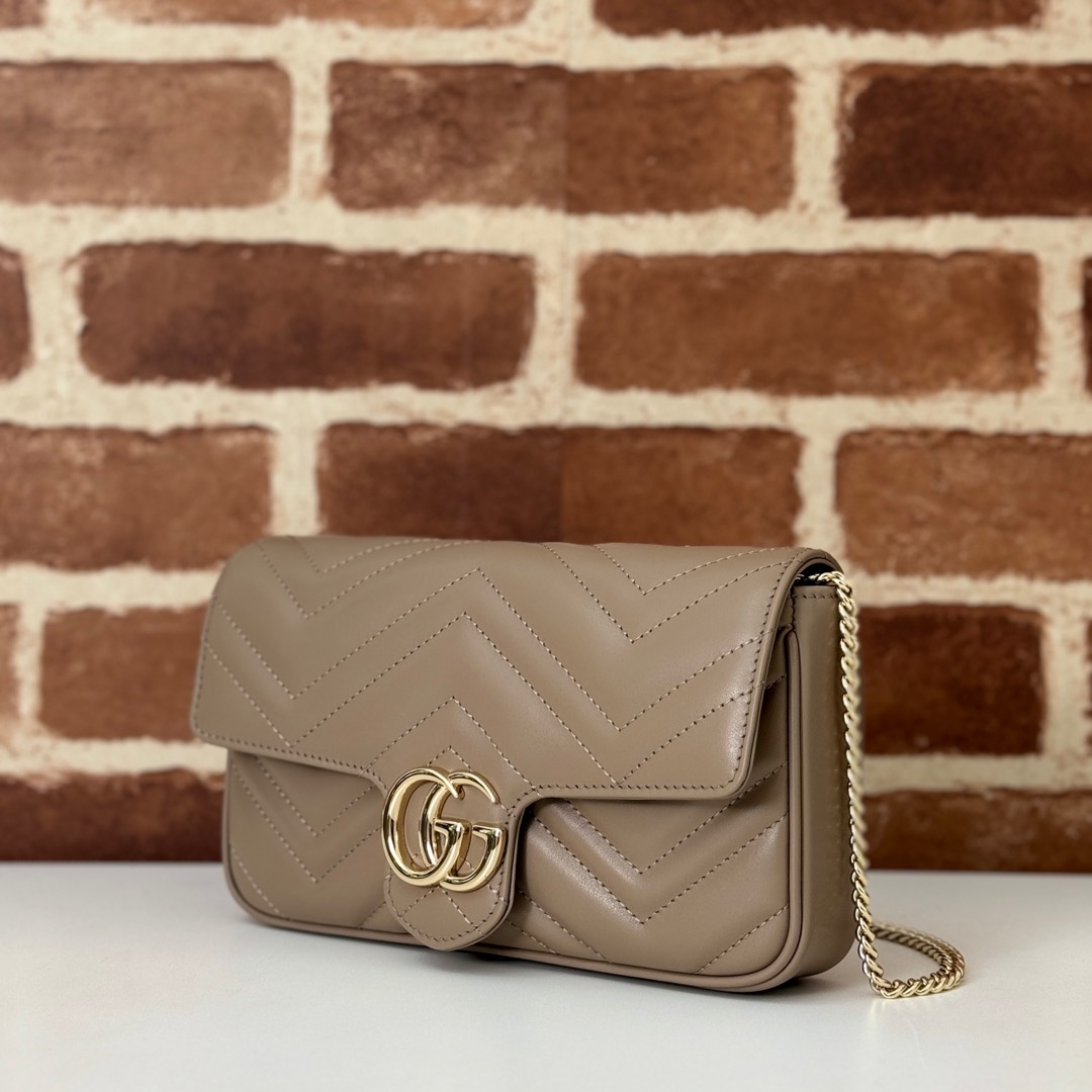 Gucci GG Marmont mini shoulder bag in brown Leather | GUCCI