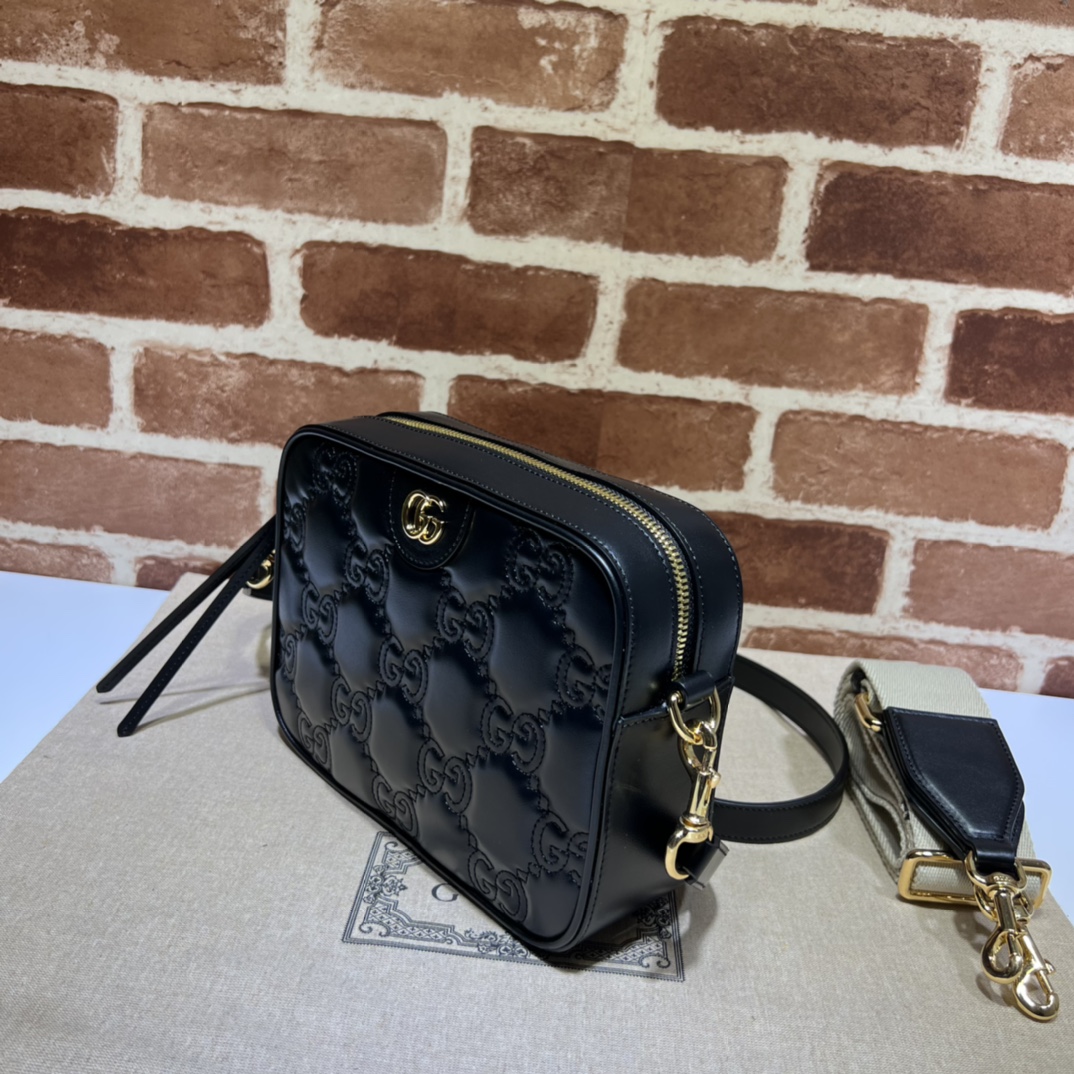 Gucci GG Matelassé Small Handbag 702234 52050424