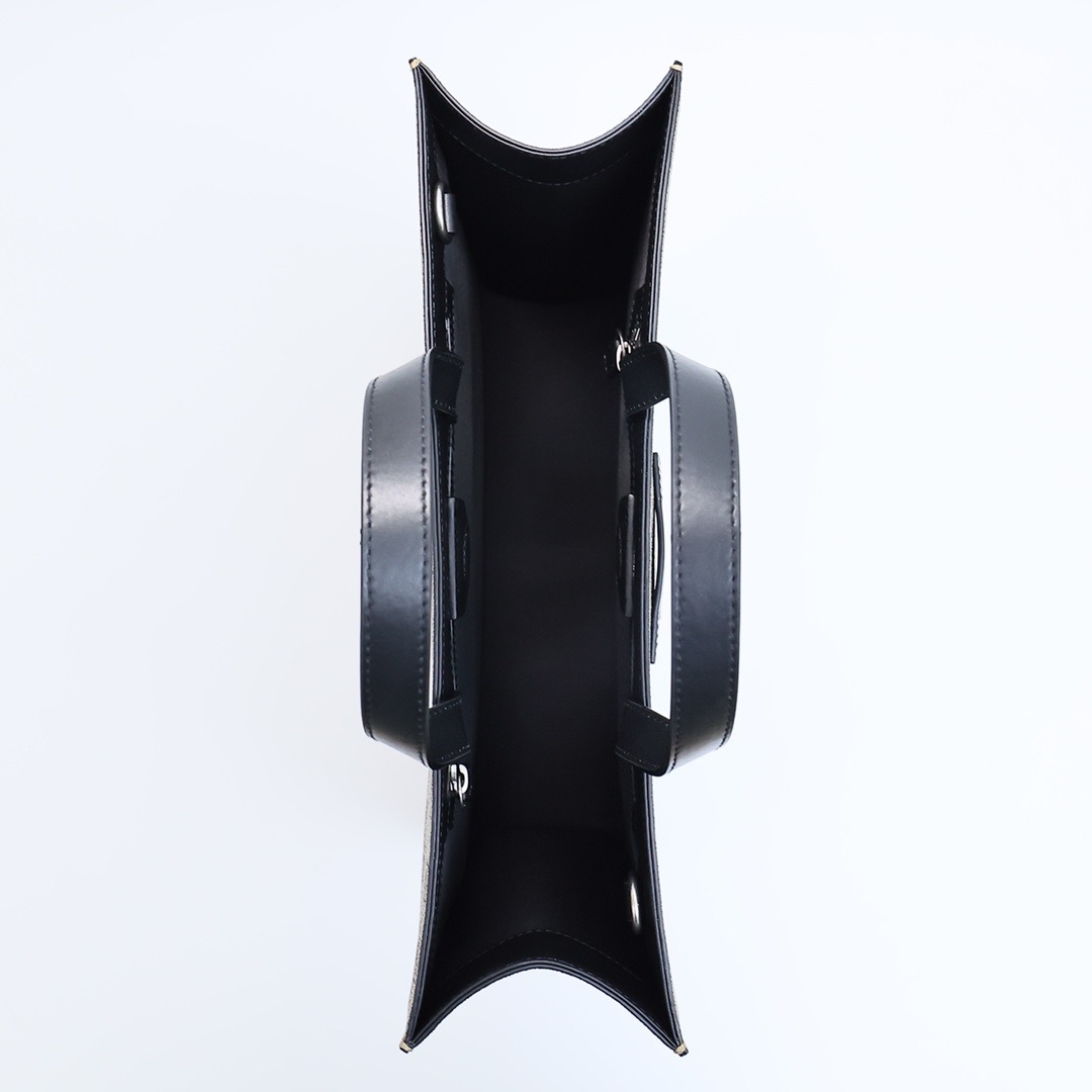 Gucci GG Supreme Handbag Black Beige