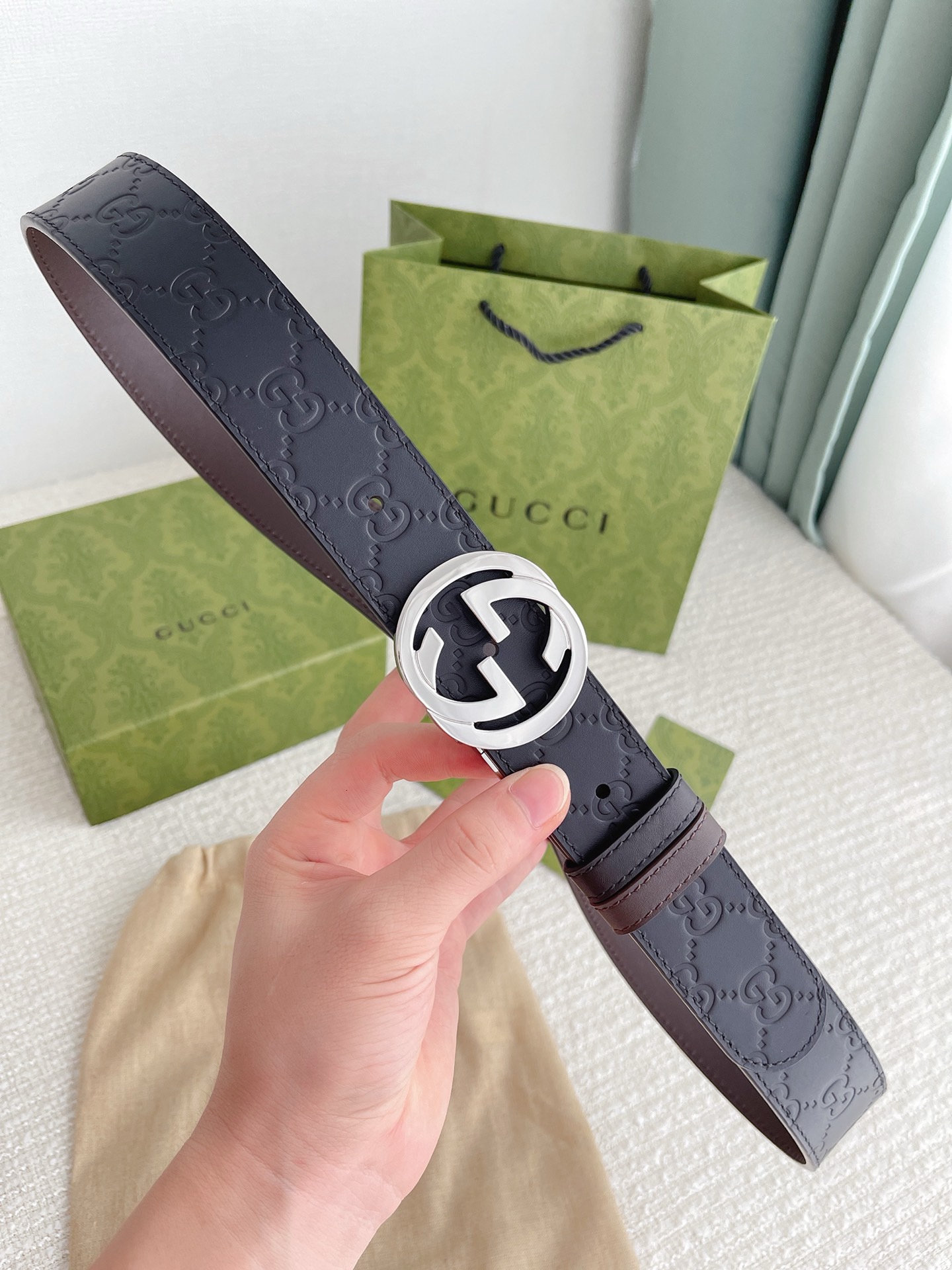 GUCCI GG Supreme Interlocking G Leather Black Mens Belt 411924 Used