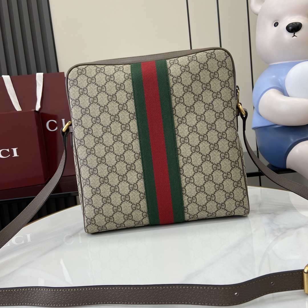 GUCCI GG Supreme Monogram Web Medium Ophidia
