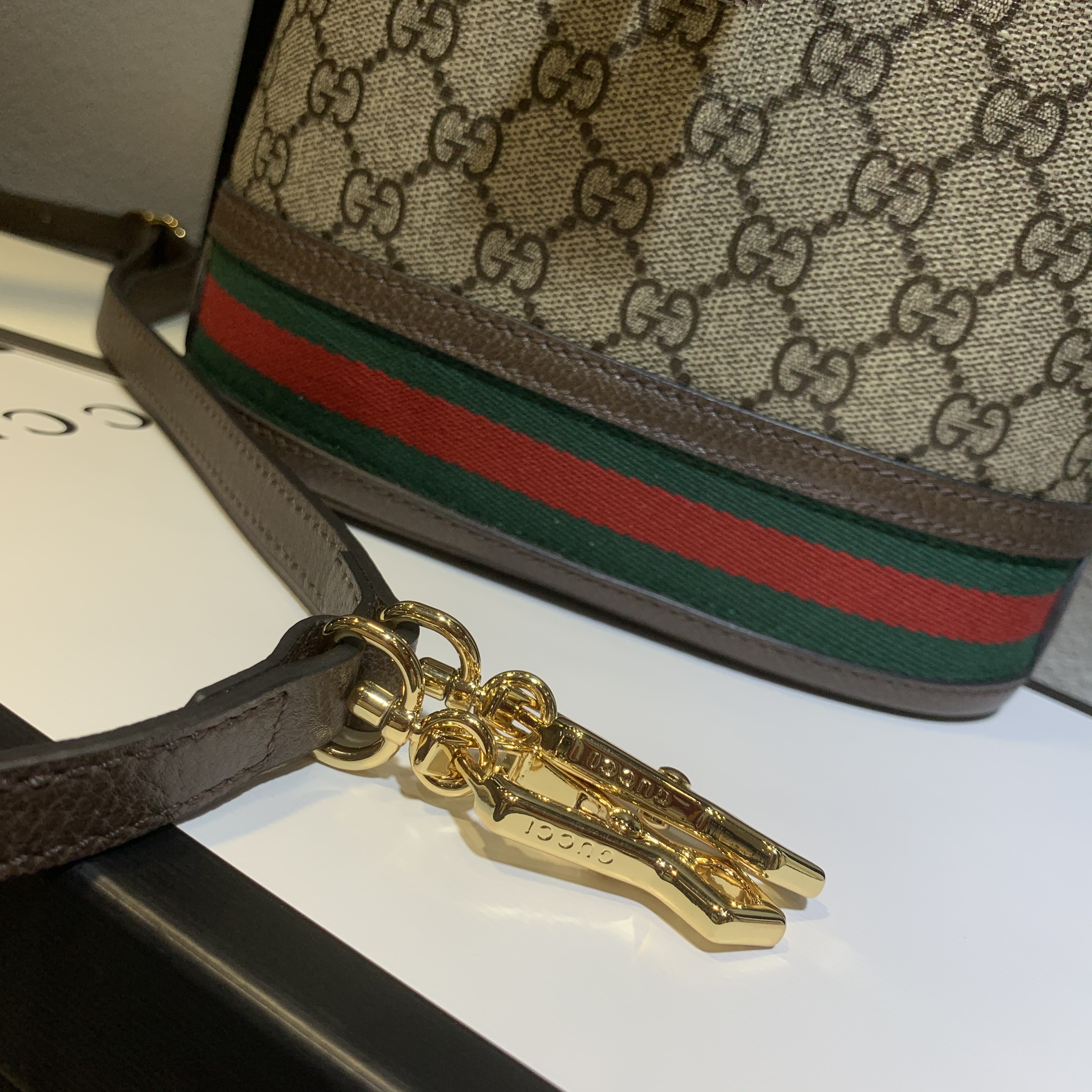 Gucci GG Supreme Ophidia Small Bucket Bag
