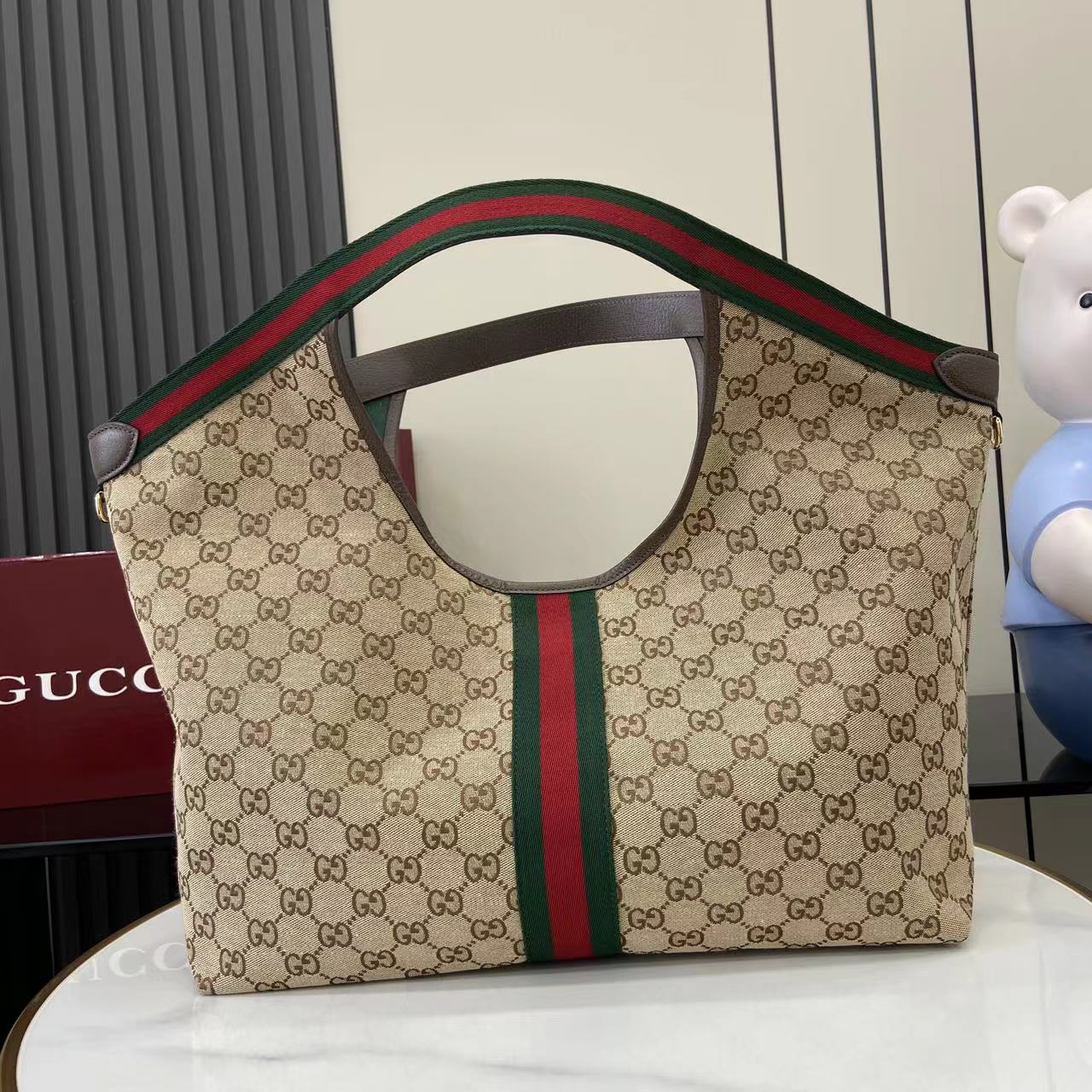 Gucci Giglio large tote bag in beige and brown GG canvas