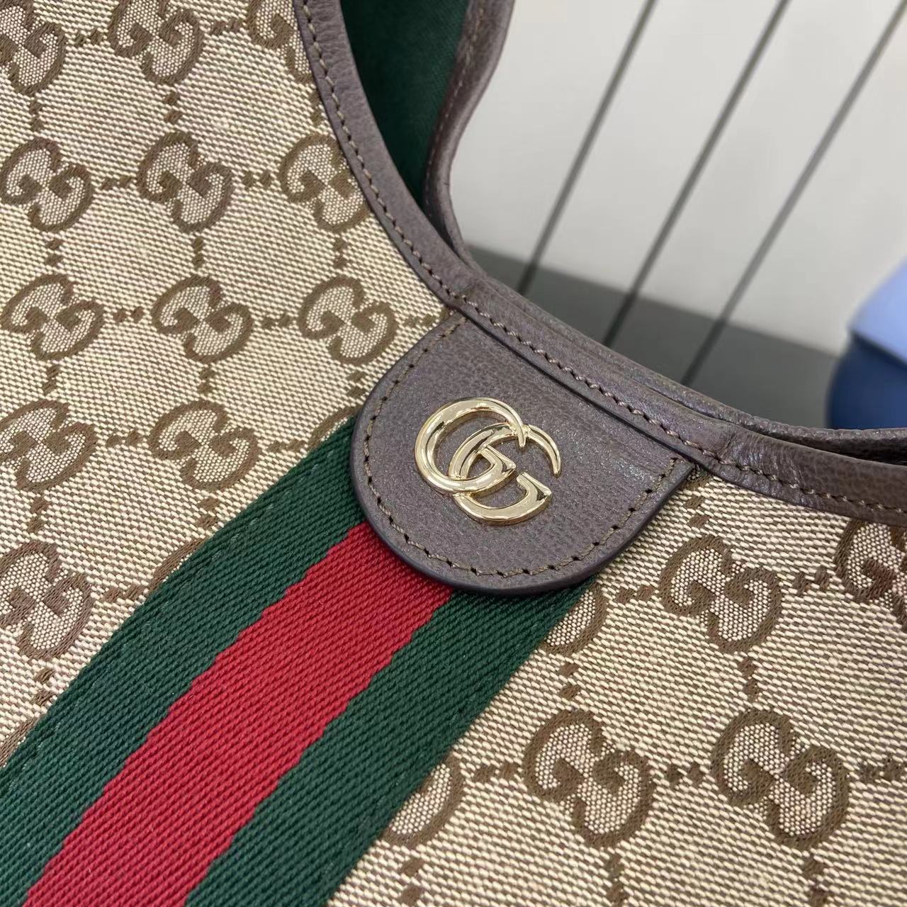 Gucci Giglio large tote bag in beige and brown GG canvas