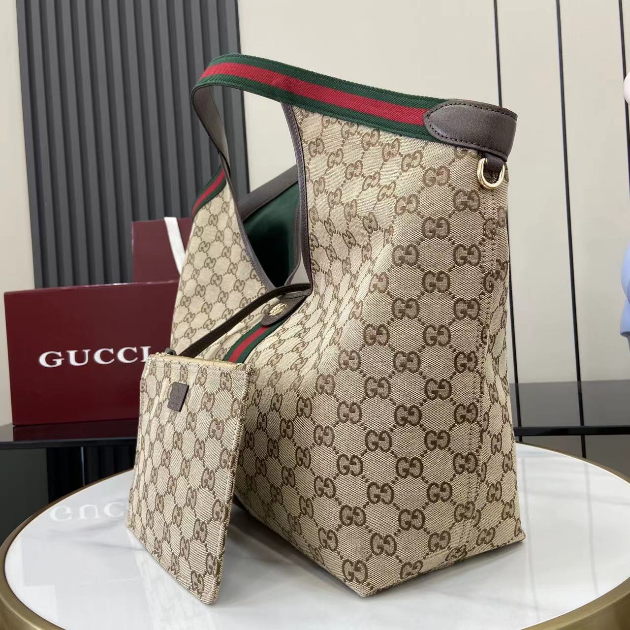 Gucci Giglio large tote bag in beige and brown GG canvas