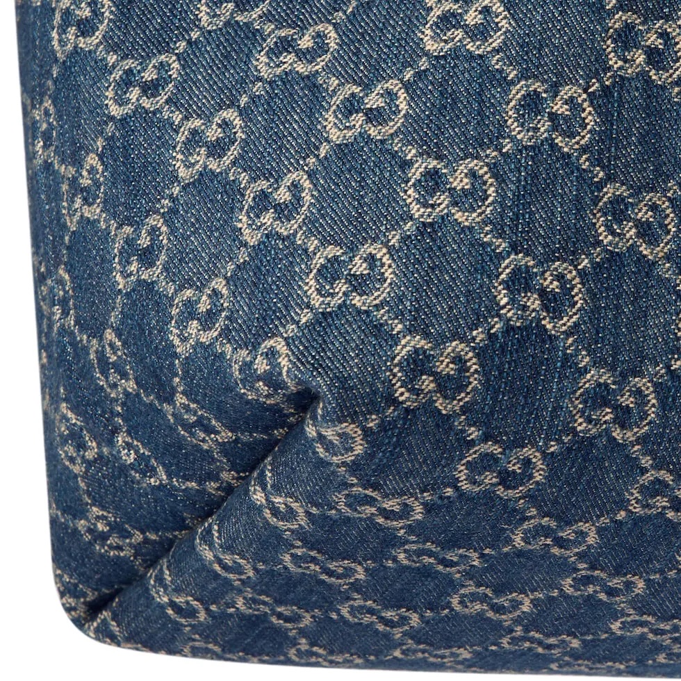 Gucci Giglio large tote bag in blue and white GG denim