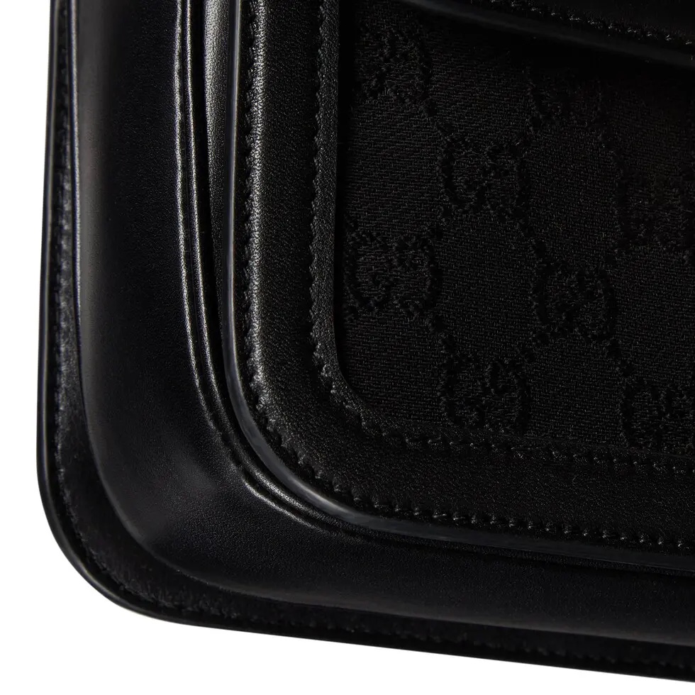 Gucci Go Small Shoulder Bag 'Black' 826761-