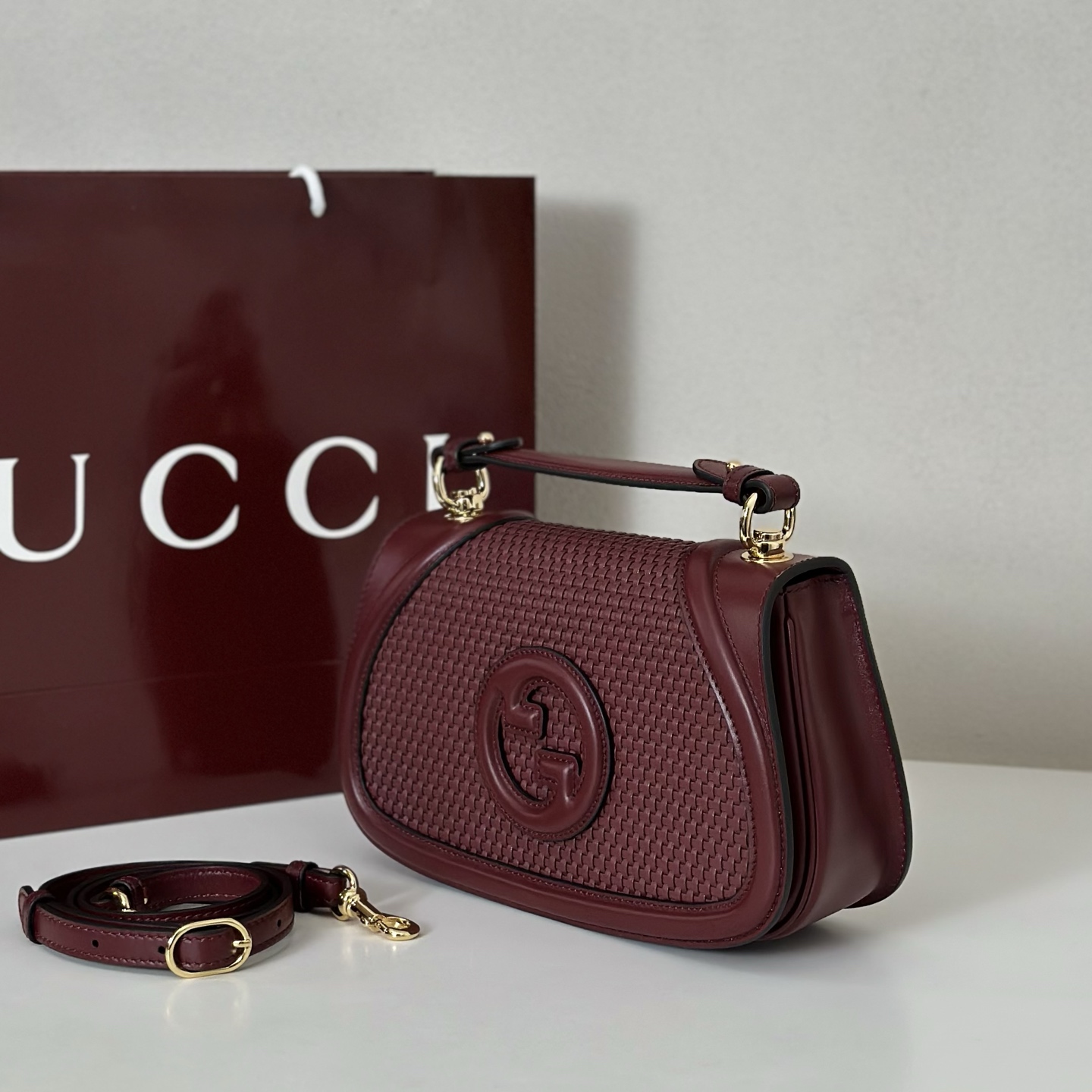 Gucci Gucci Blondie large top handle bag in Rosso Ancora red leather