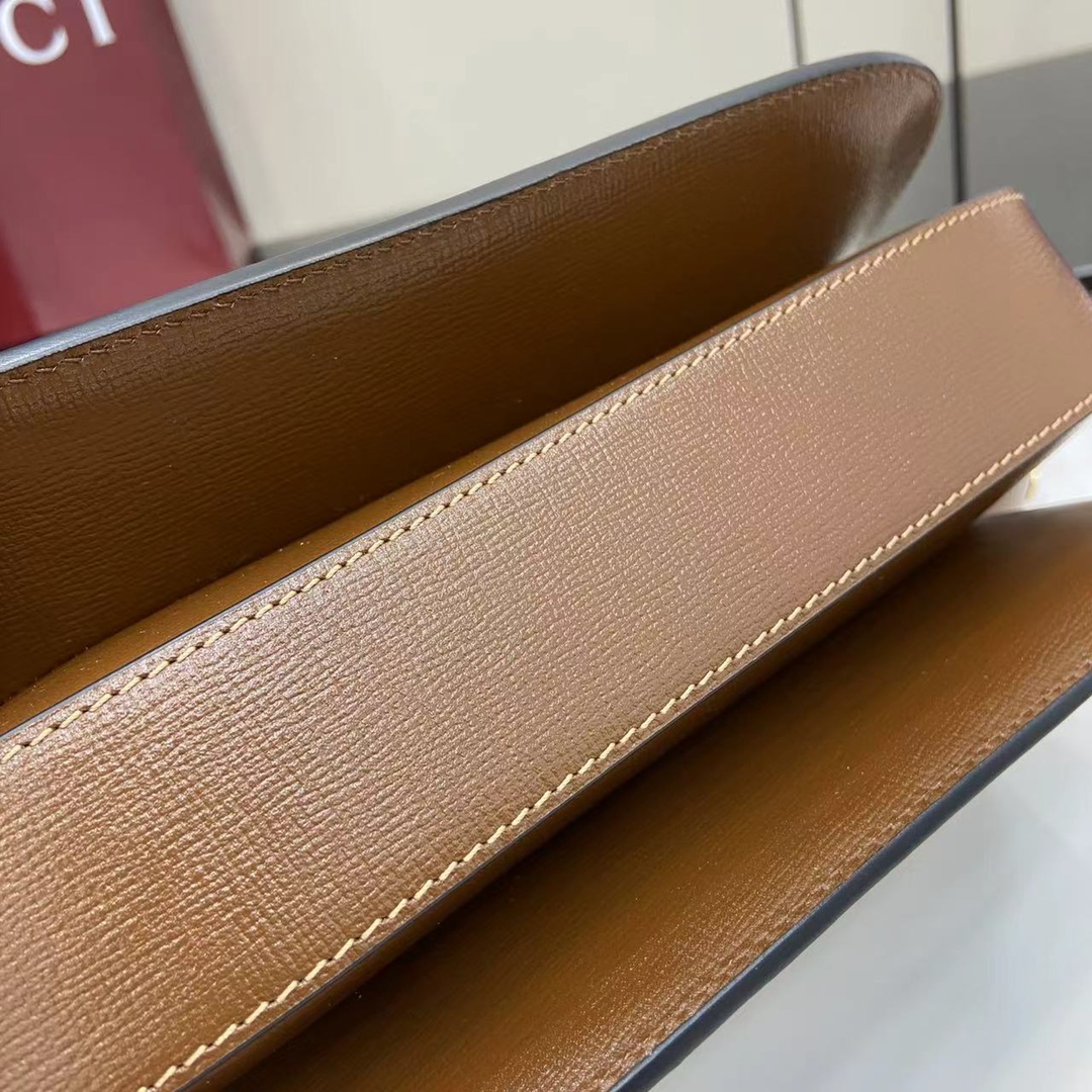 Gucci Gucci Horsebit 1955 medium shoulder bag in GG