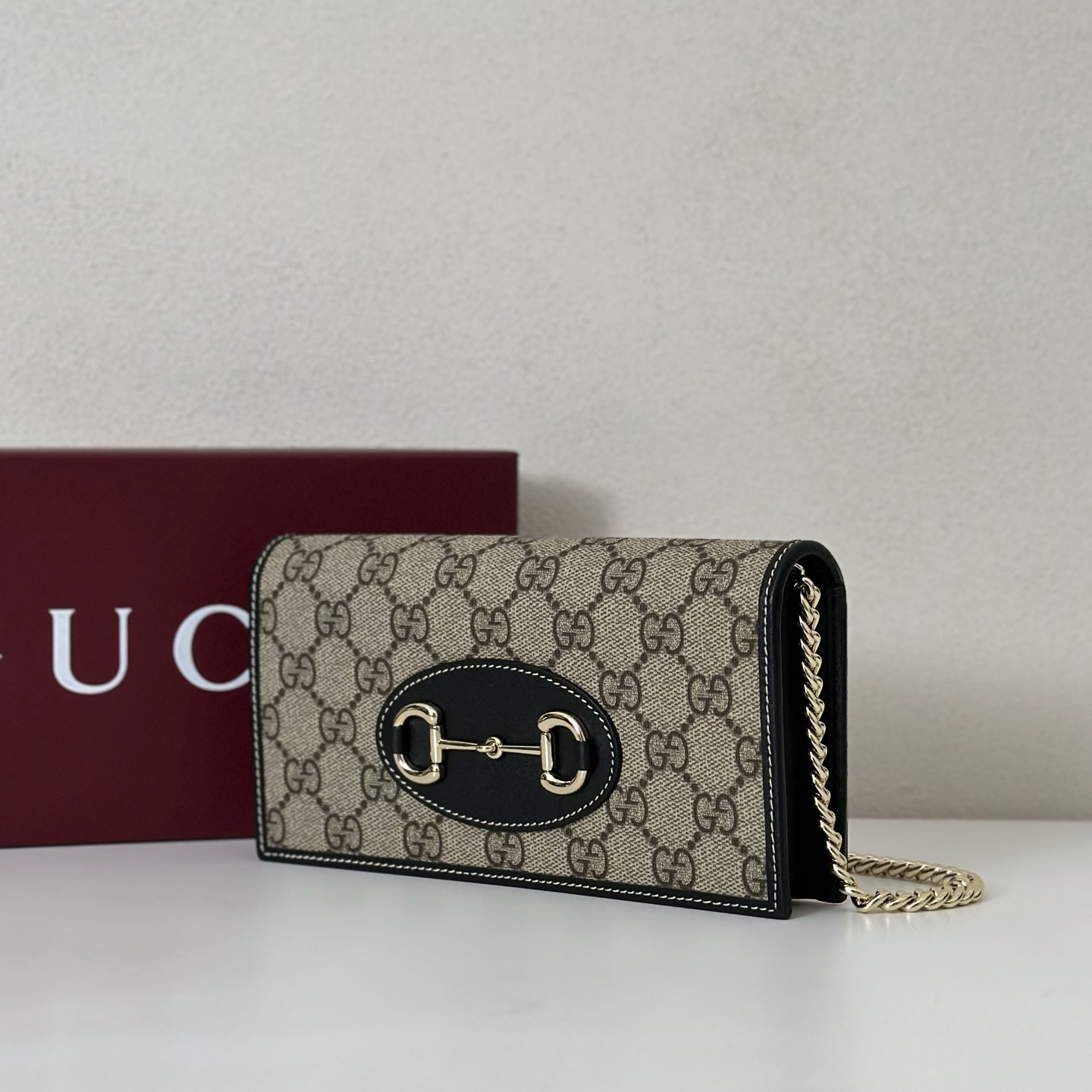 Gucci Horsebit 1955 wallet on chain in Beige Black GG Canva