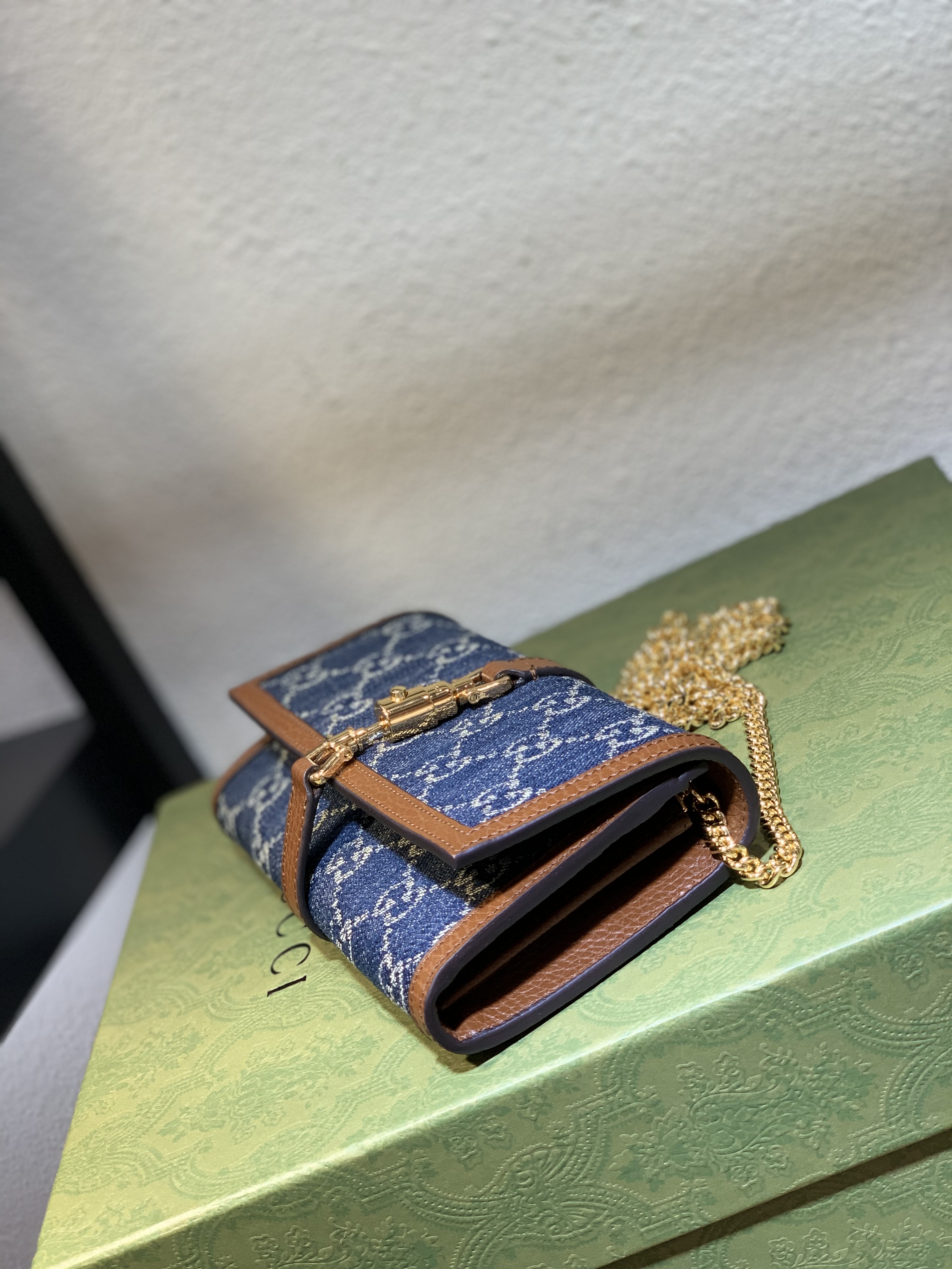 Gucci Jackie 1961 Denim Wallet Chain: Exclusive 2024 Mini Bag