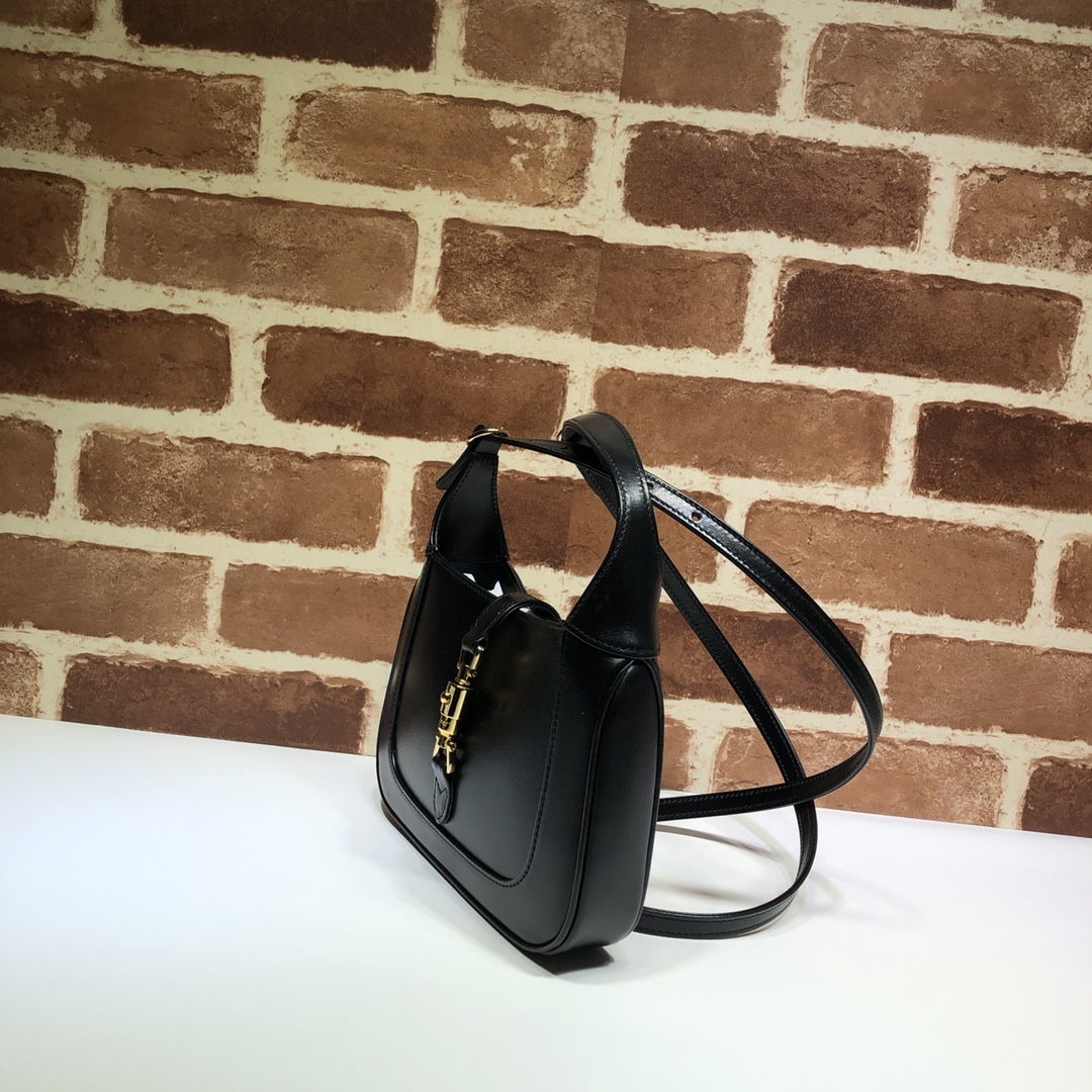 Gucci Jackie 1961 medium bag in black leather | GUCCI
