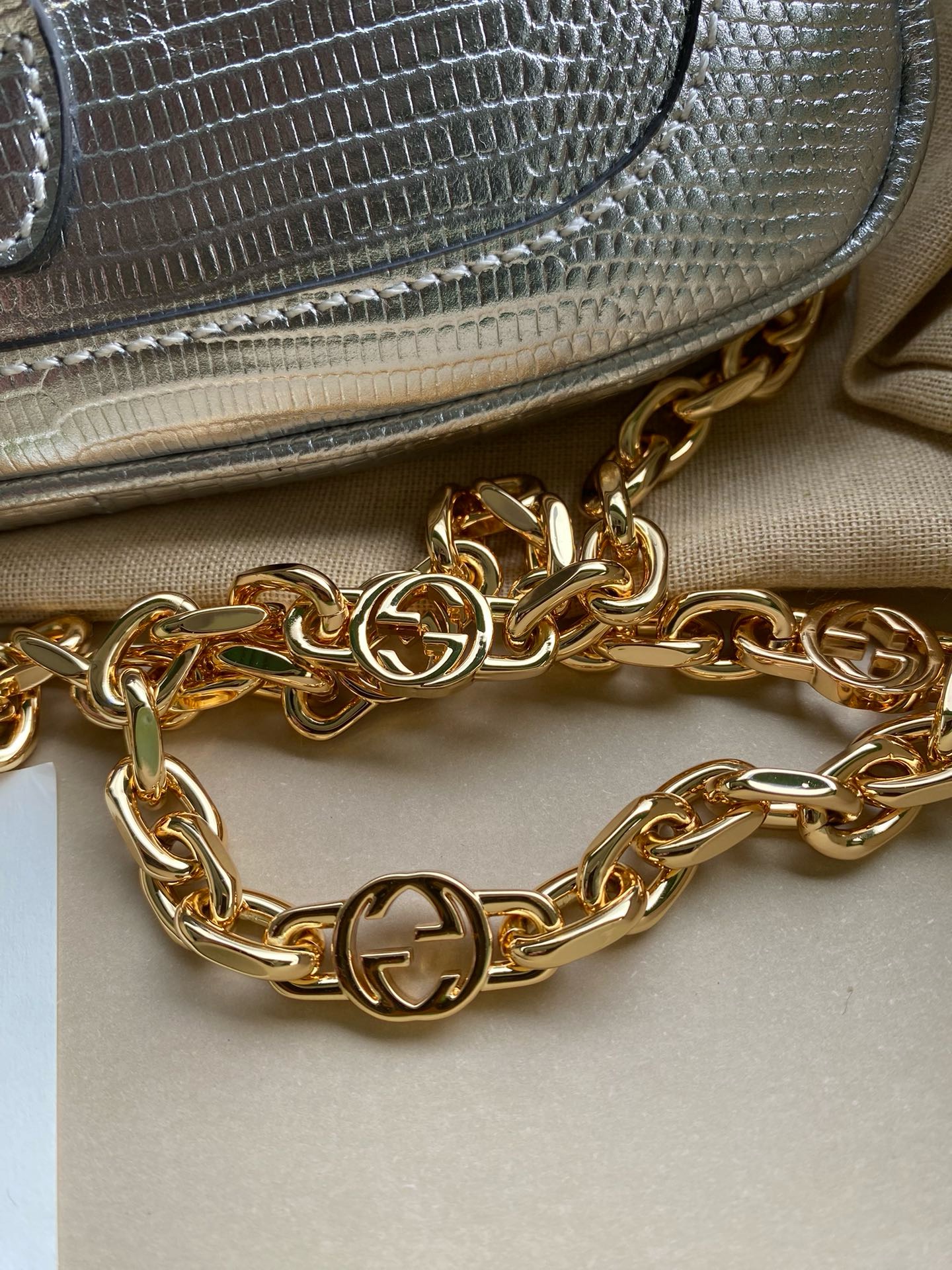 Stunning Gucci Jackie 1961 Silver Lizard Bag 2024 Exclusive