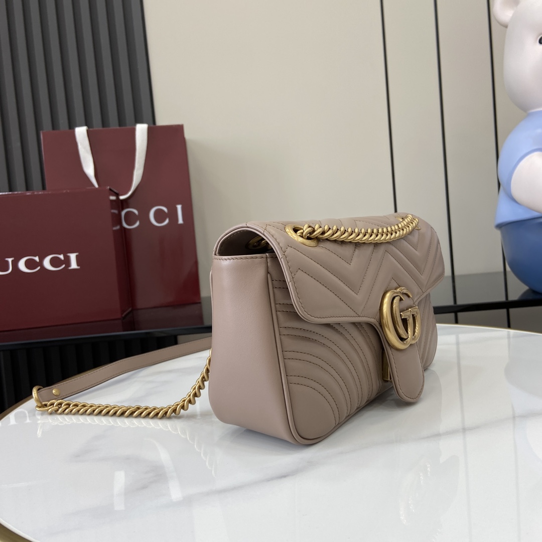Gucci Marmont small matelasse shoulder bag beige