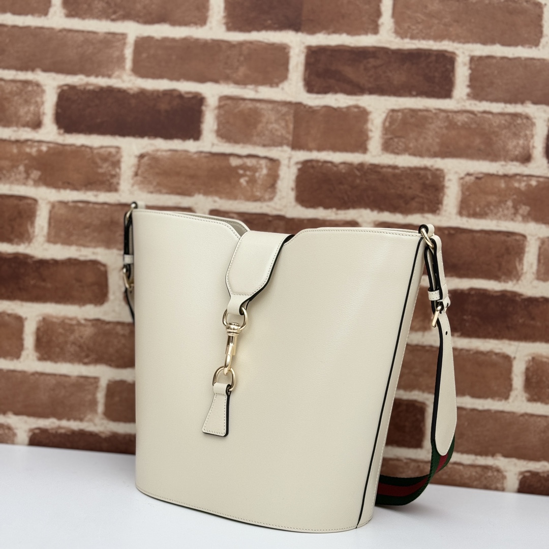 GUCCI Mini bucket shoulder white bag