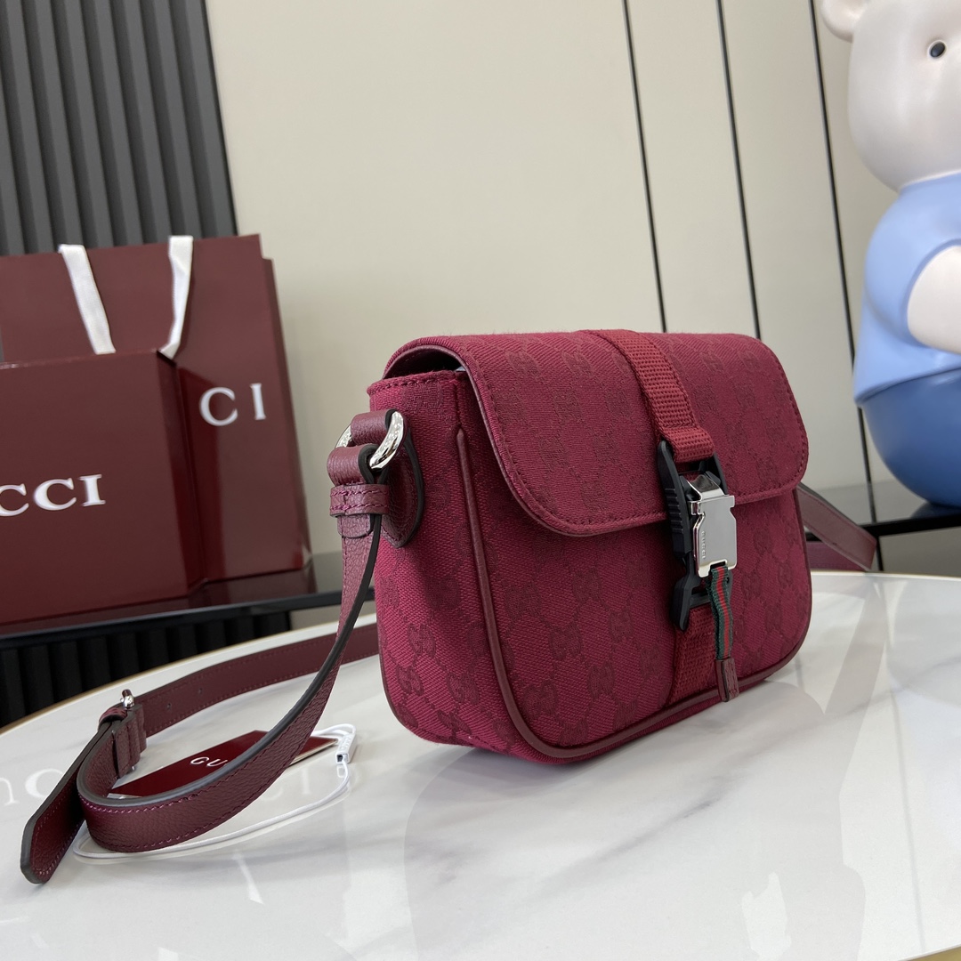 GUCCI mini GG crossbody bag | farfetch