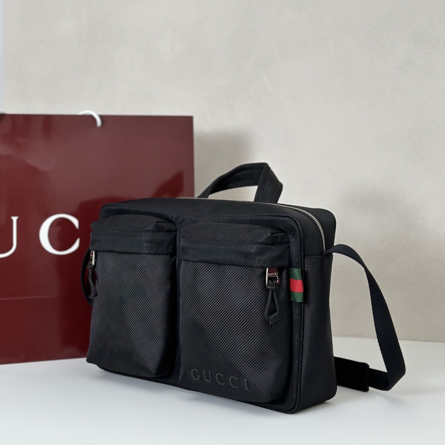 Gucci Nexus small crossbody bag in Black Nylon