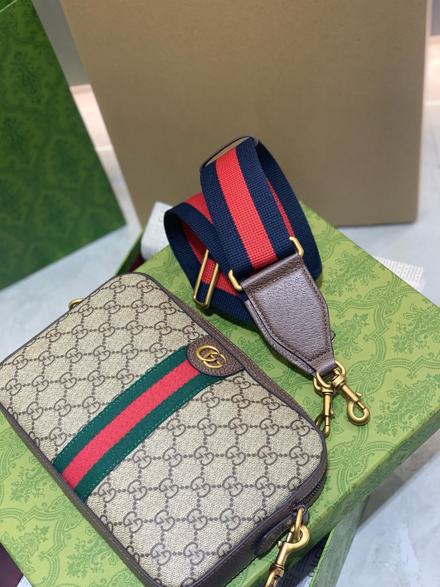 GUCCI Ophidia GG Small shoulder bag