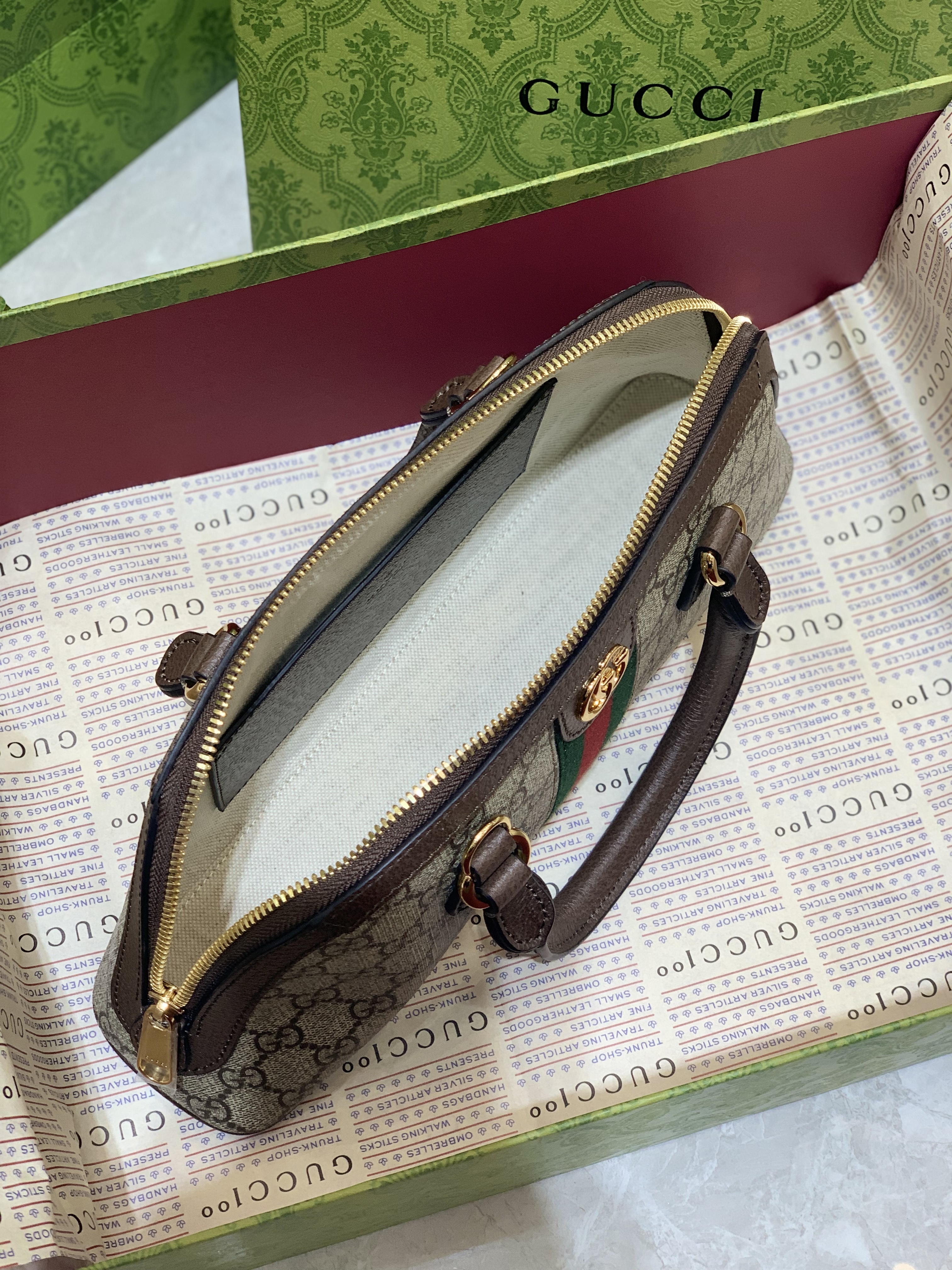 Gucci Ophidia Medium GG Top Handle Bag