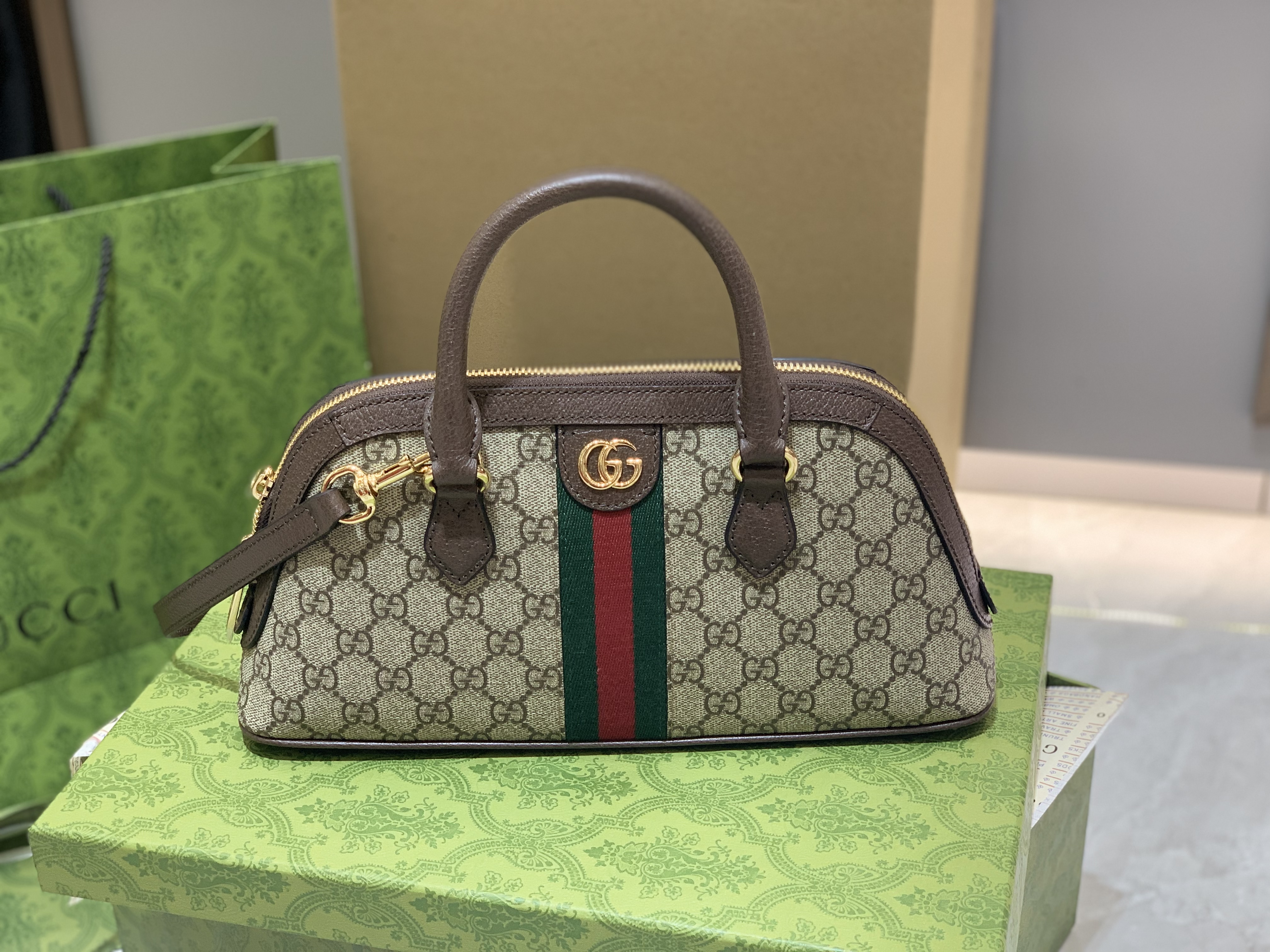 Gucci Ophidia Medium GG Top Handle Bag