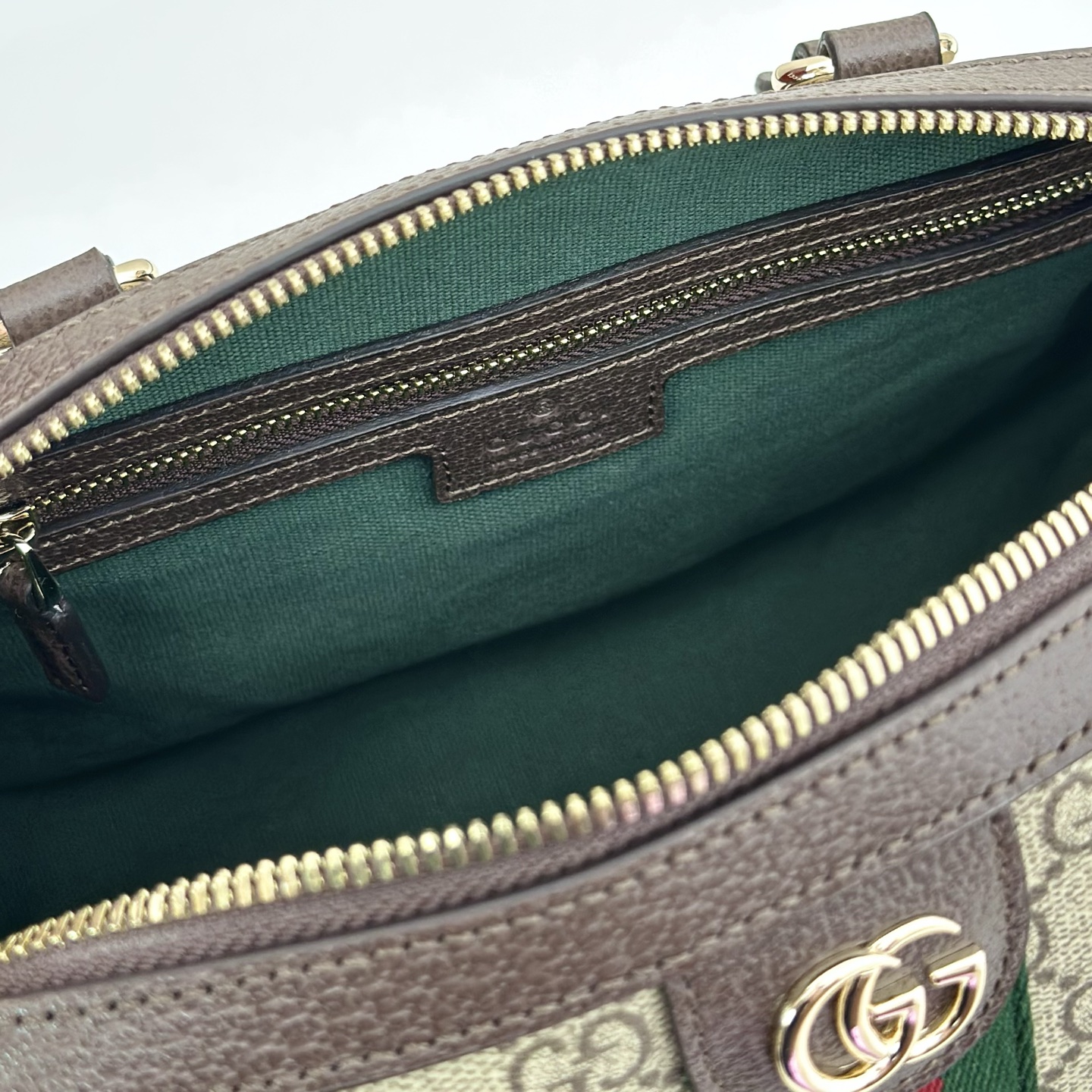 Gucci Ophidia small slingbag in Beige GG Canvas | GUCCI
