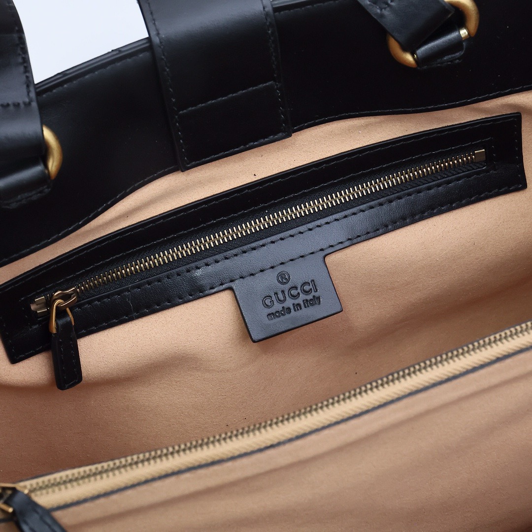 Gucci Pre-Owned 2016-2024 GG Marmont Matelasse Leath