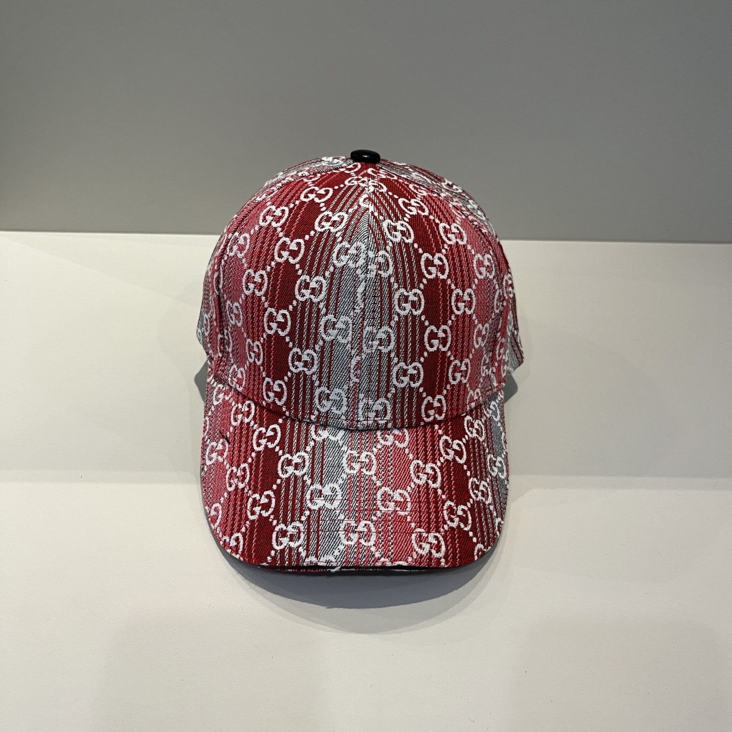 Gucci Red GG Jacquard Cap - Gucci Red GG Jacquard Baseball Cap