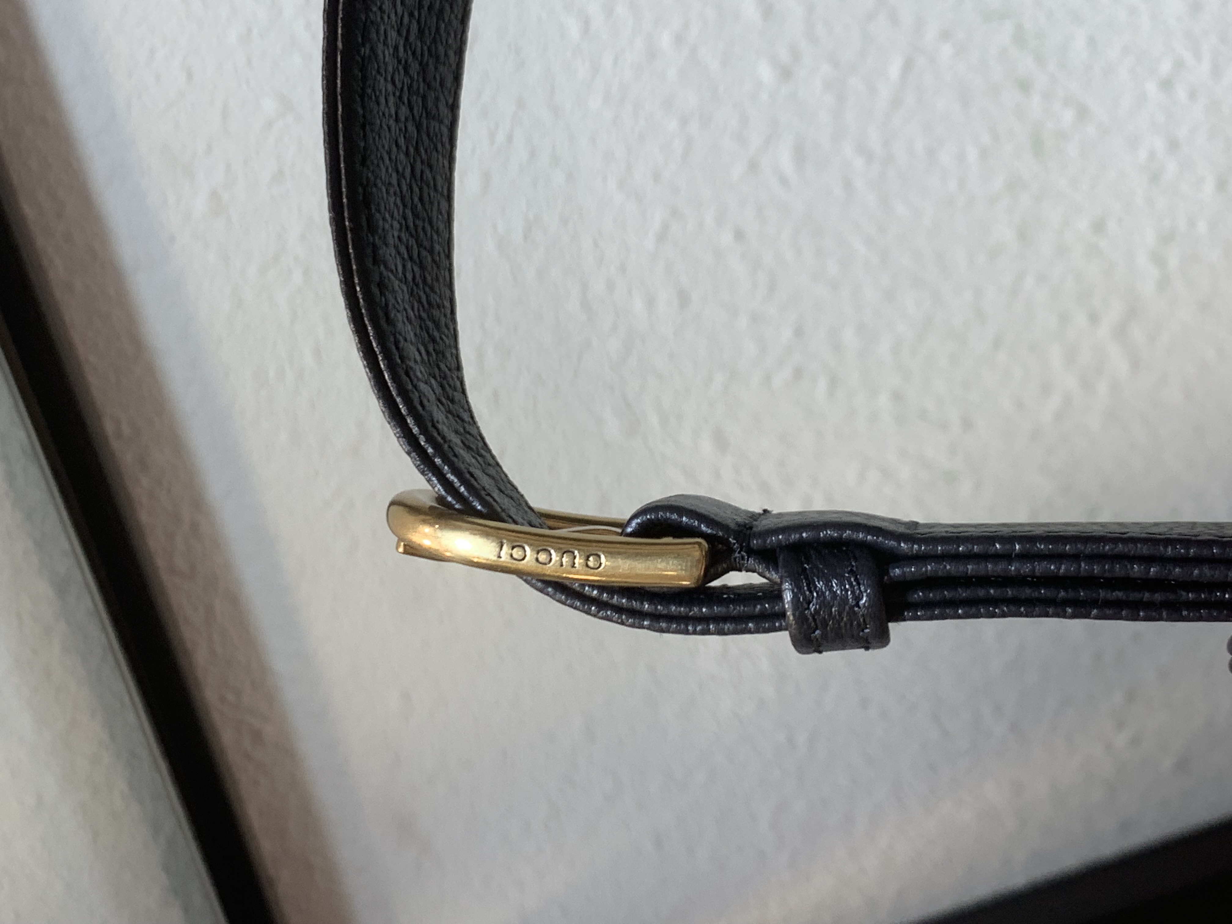 Gucci Small Aphrodite Shoulder Bag | Black