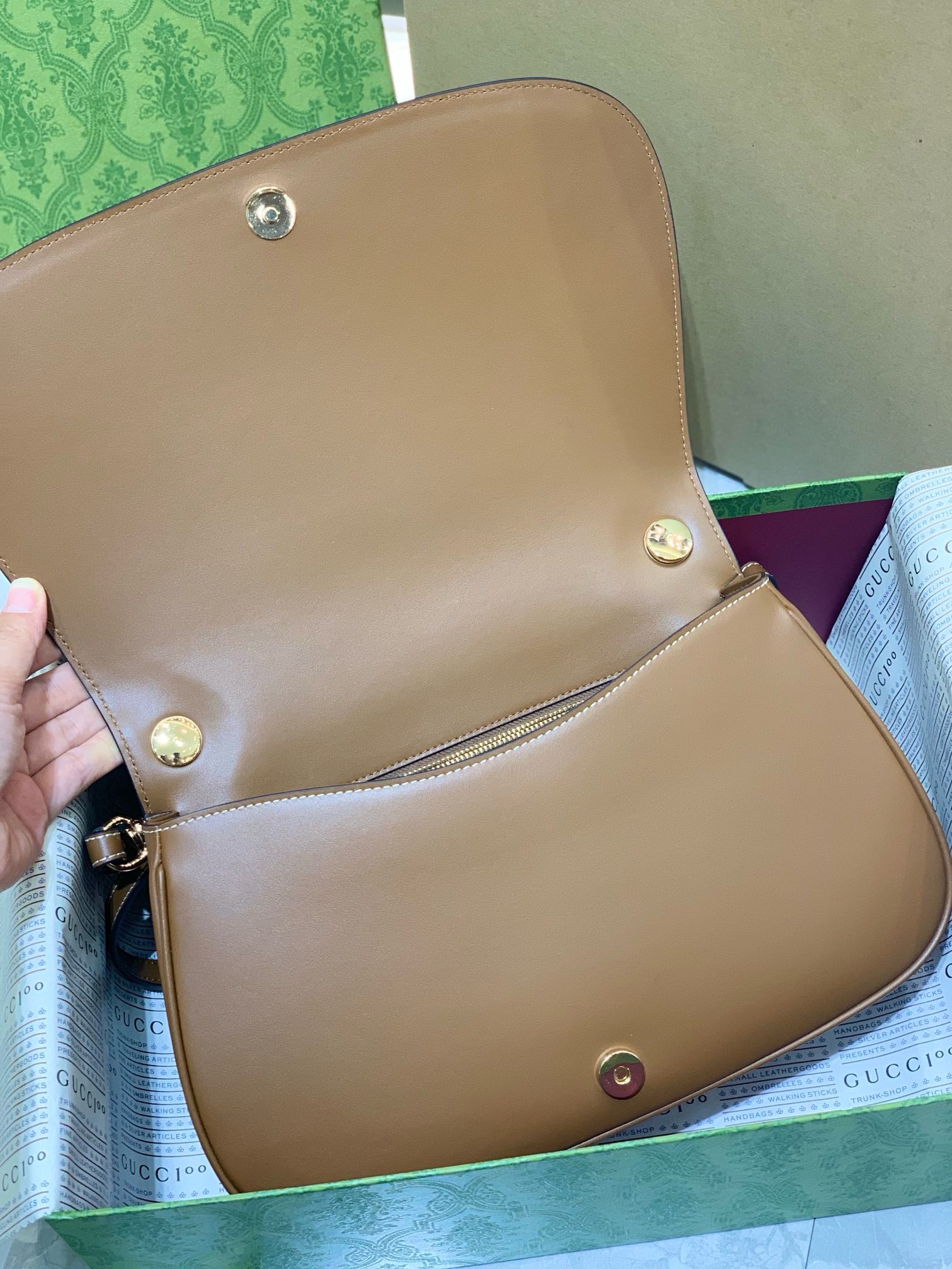 Gucci Blondie Brown Leather Bag | Stunning Top Handle 2024