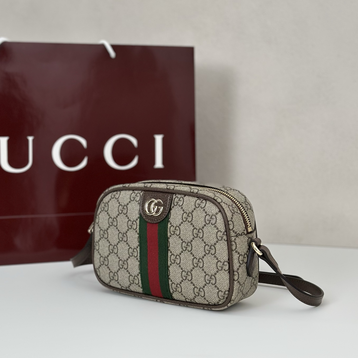 Gucci Small Ophidia Messenger Bag