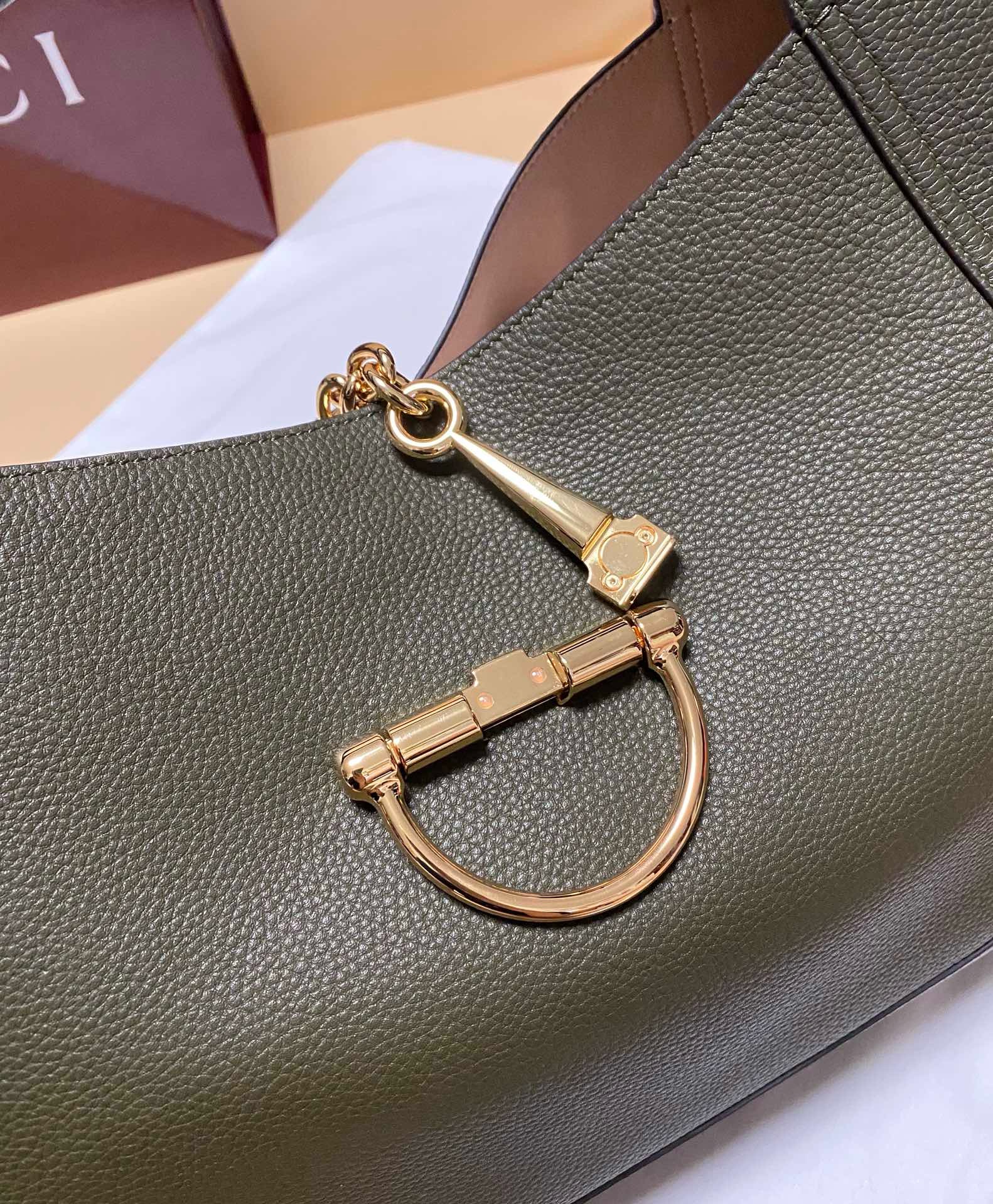 GUCCI Softbit Maxi textured-leather tote