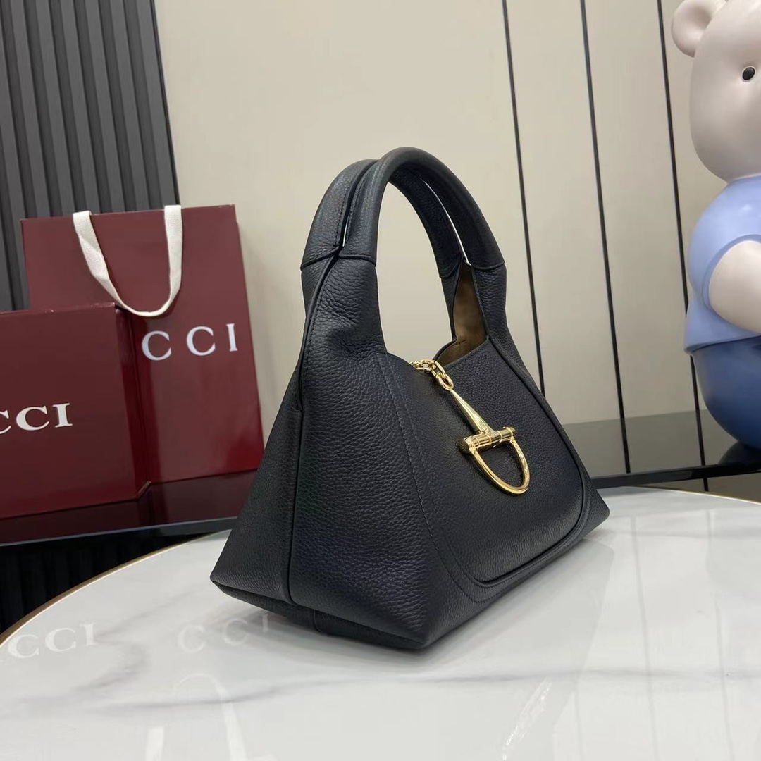 Gucci Softbit medium top handle bag in black leather