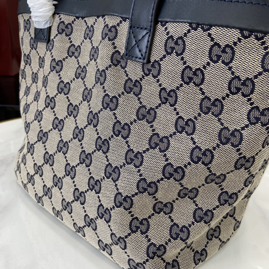 Gucci Totissima Small Tote Bag - 21 cm