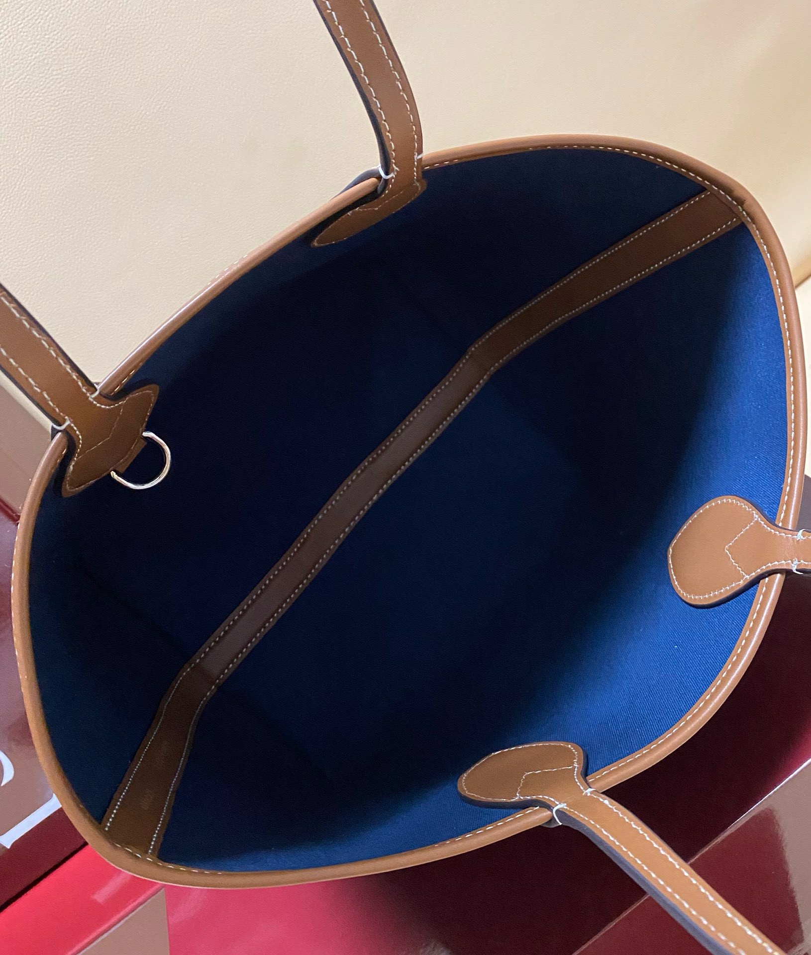 Gucci Totissima small tote bag in blue GG denim