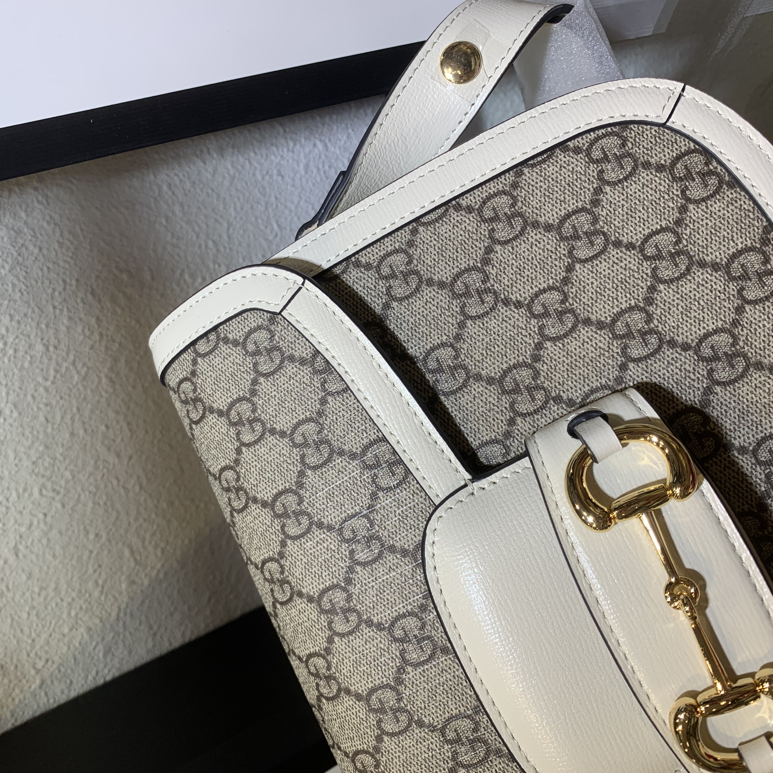 Gucci Women's Horsebit 1955 'Beige White' Bag