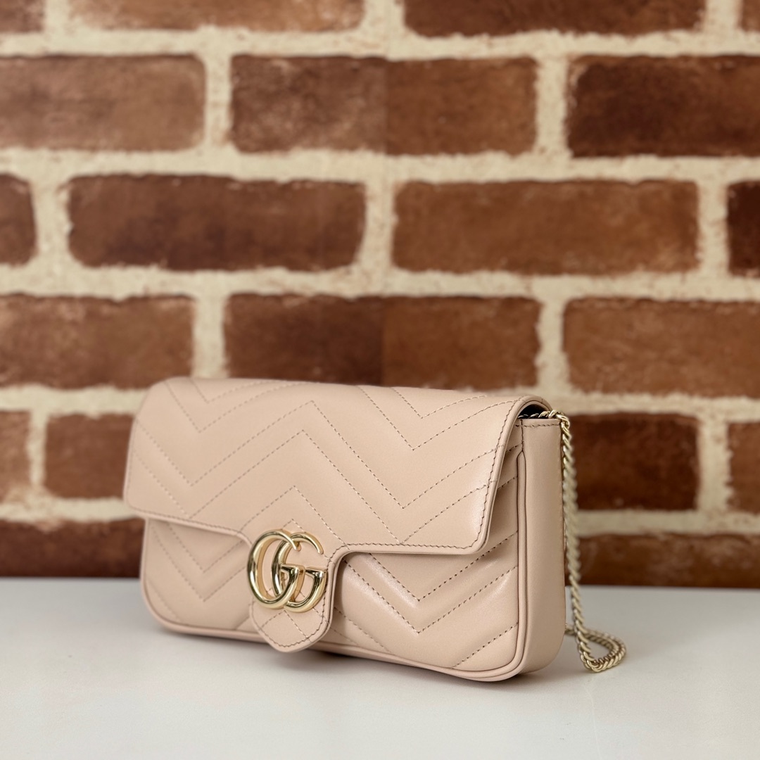 GucciGG Marmont mini bag in Pink Leather | GUCCI