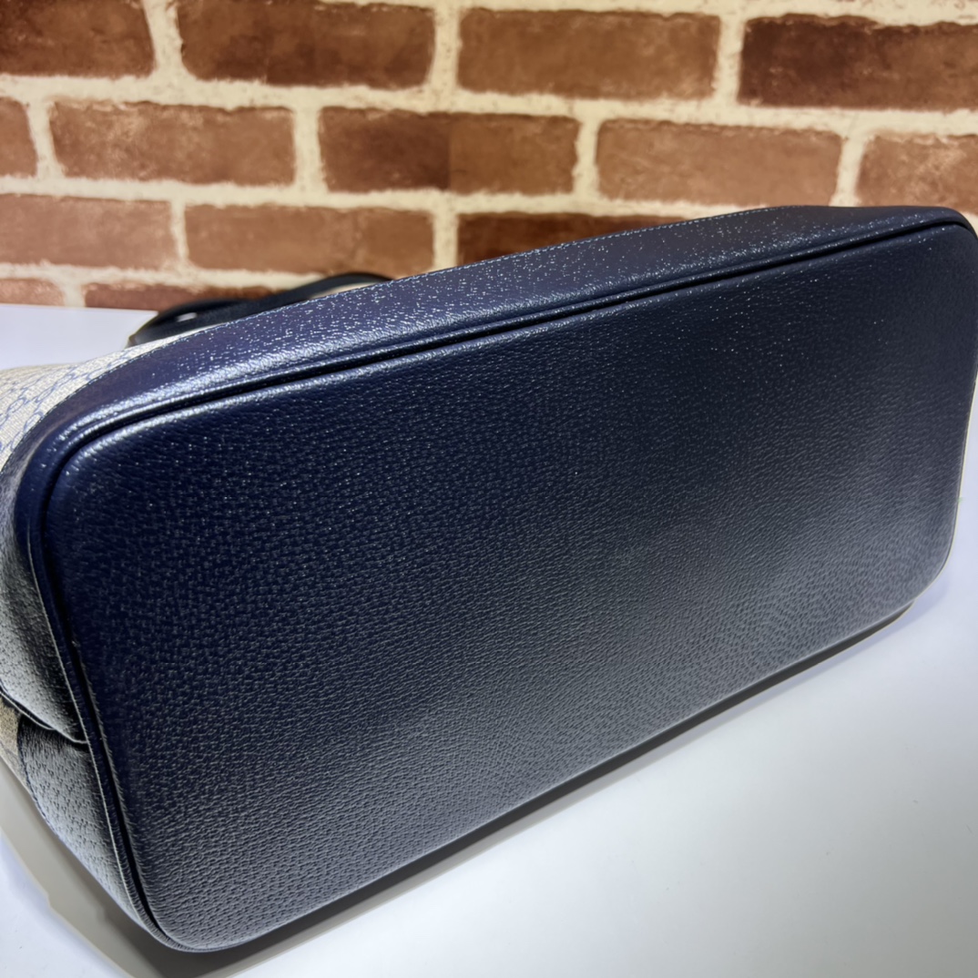 GUCCIOphidia large tote bag in beige and blue GG Supreme | GUCCI