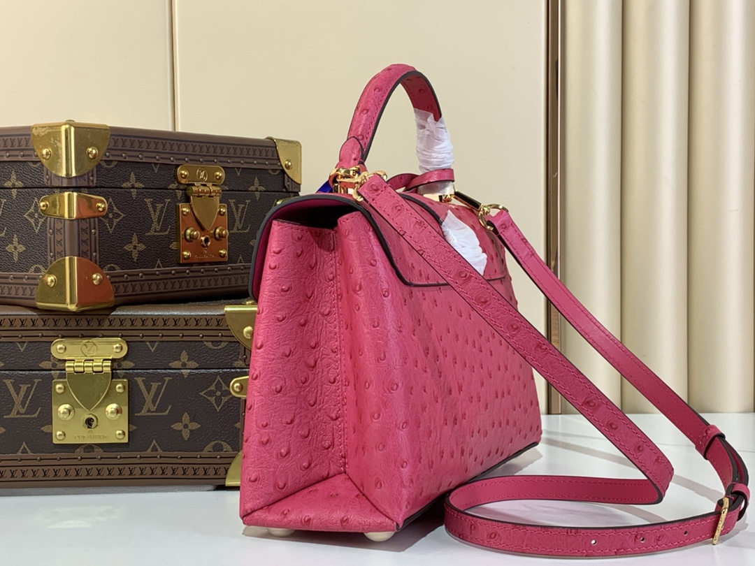 HENRI BENDEL Leather Handbag Shoulder Bag Red