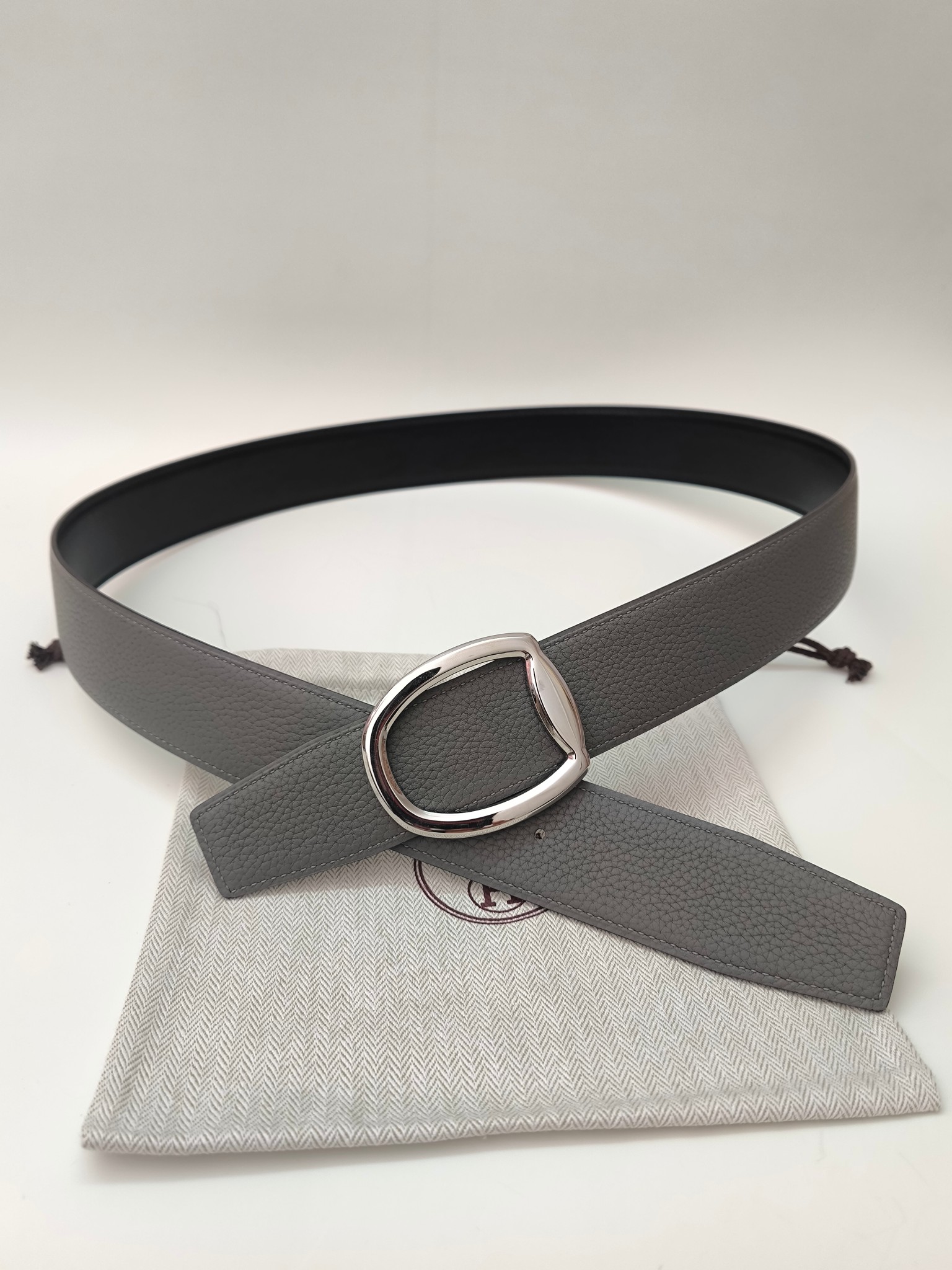 HermÃ¨s Belt Grey Calfskin Leather with Silver-Tone Oval Buckle