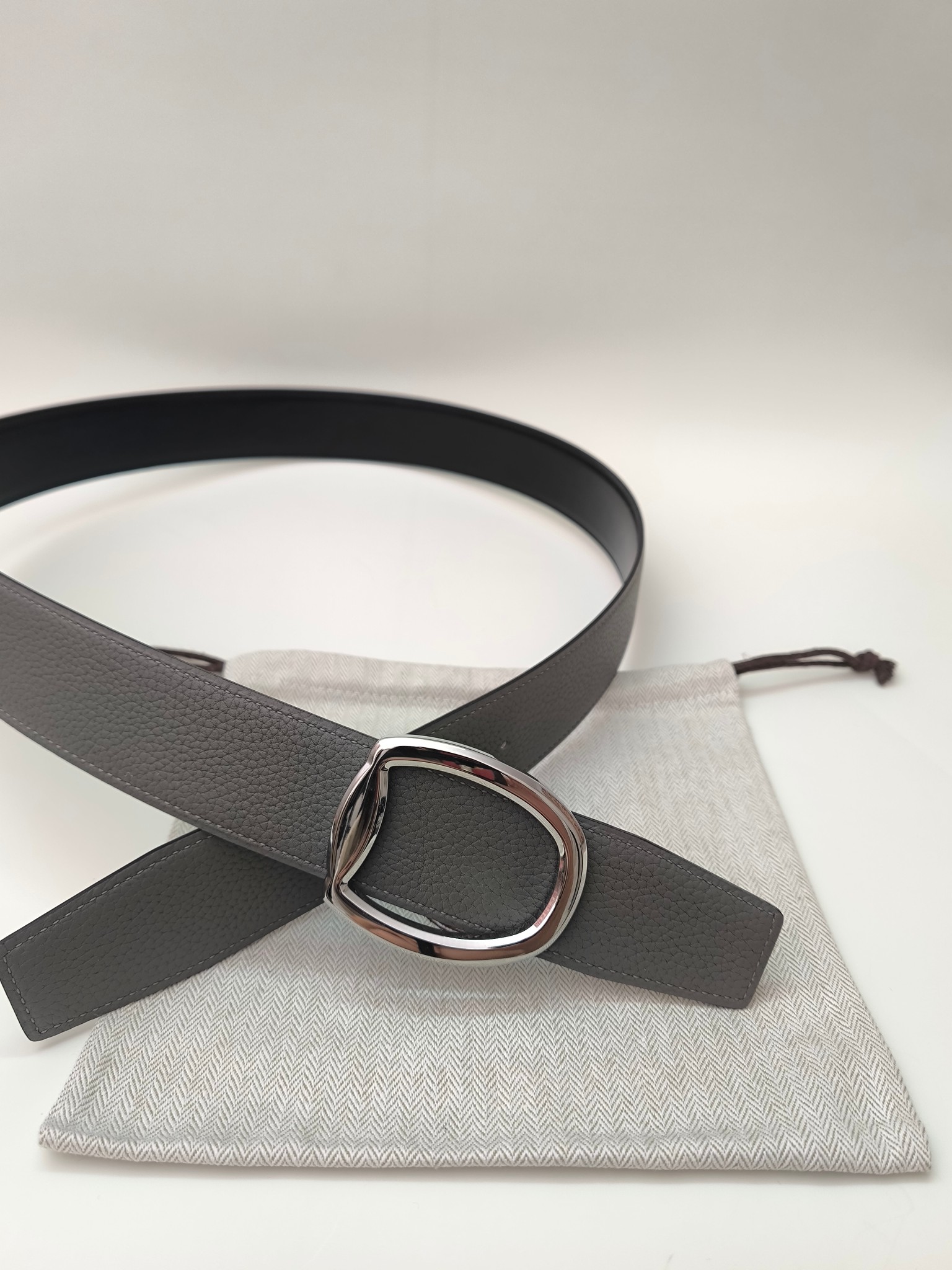 HermÃ¨s Belt Grey Calfskin Leather with Silver-Tone Oval Buckle