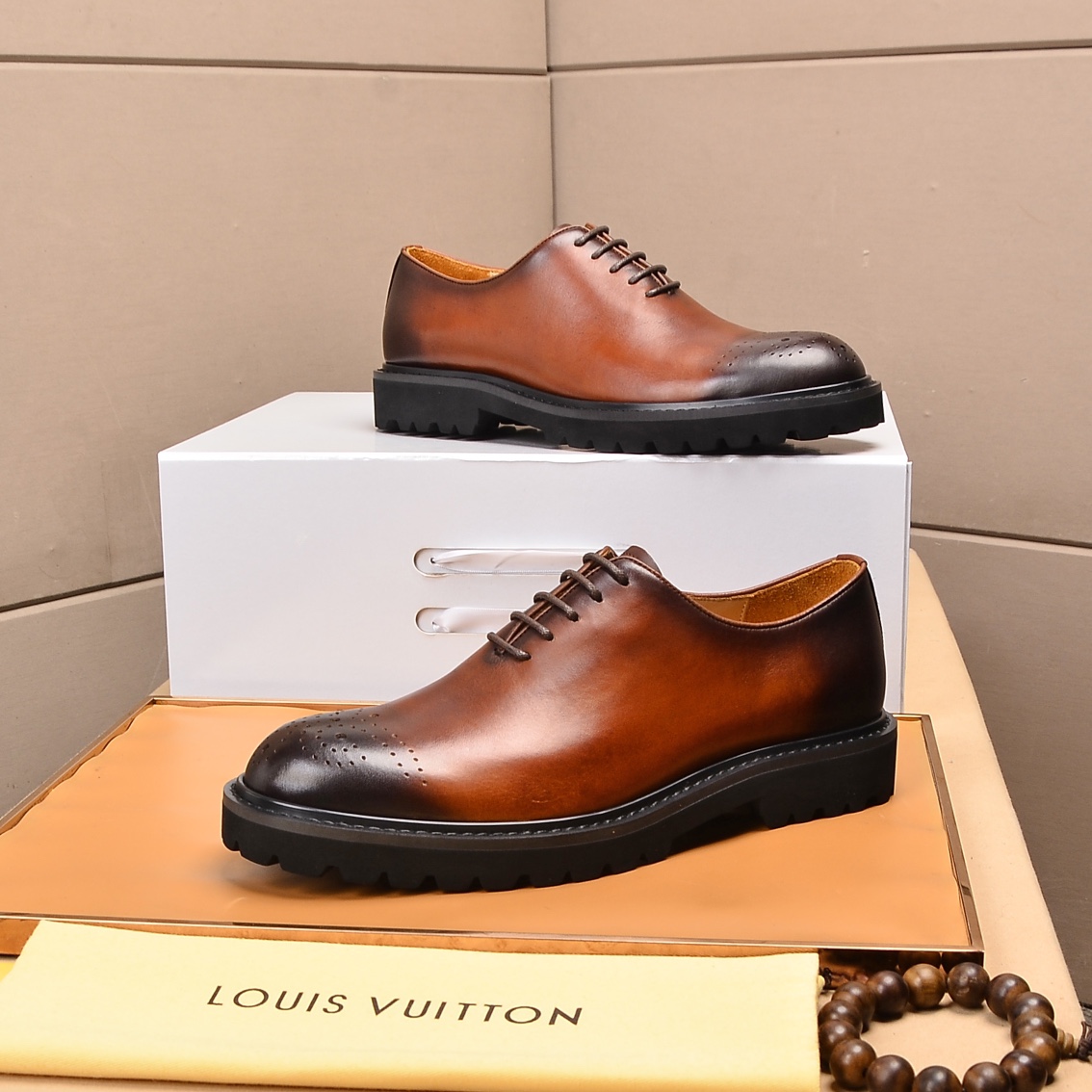 HermÃ¨s Brown Gradient Calfskin Oxford Shoes