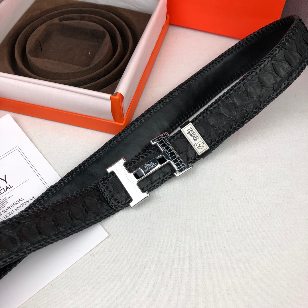 Hermès Constance Belt 32mm in Black Crocodile-Embossed Leather with Palladium “H” Buckle