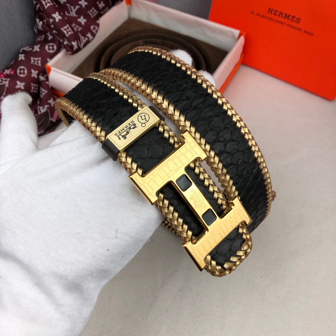 Hermès Constance Belt 32mm in Black Lizard-Embossed Leather with Gold Braided Edge and Gold “H” Buckle