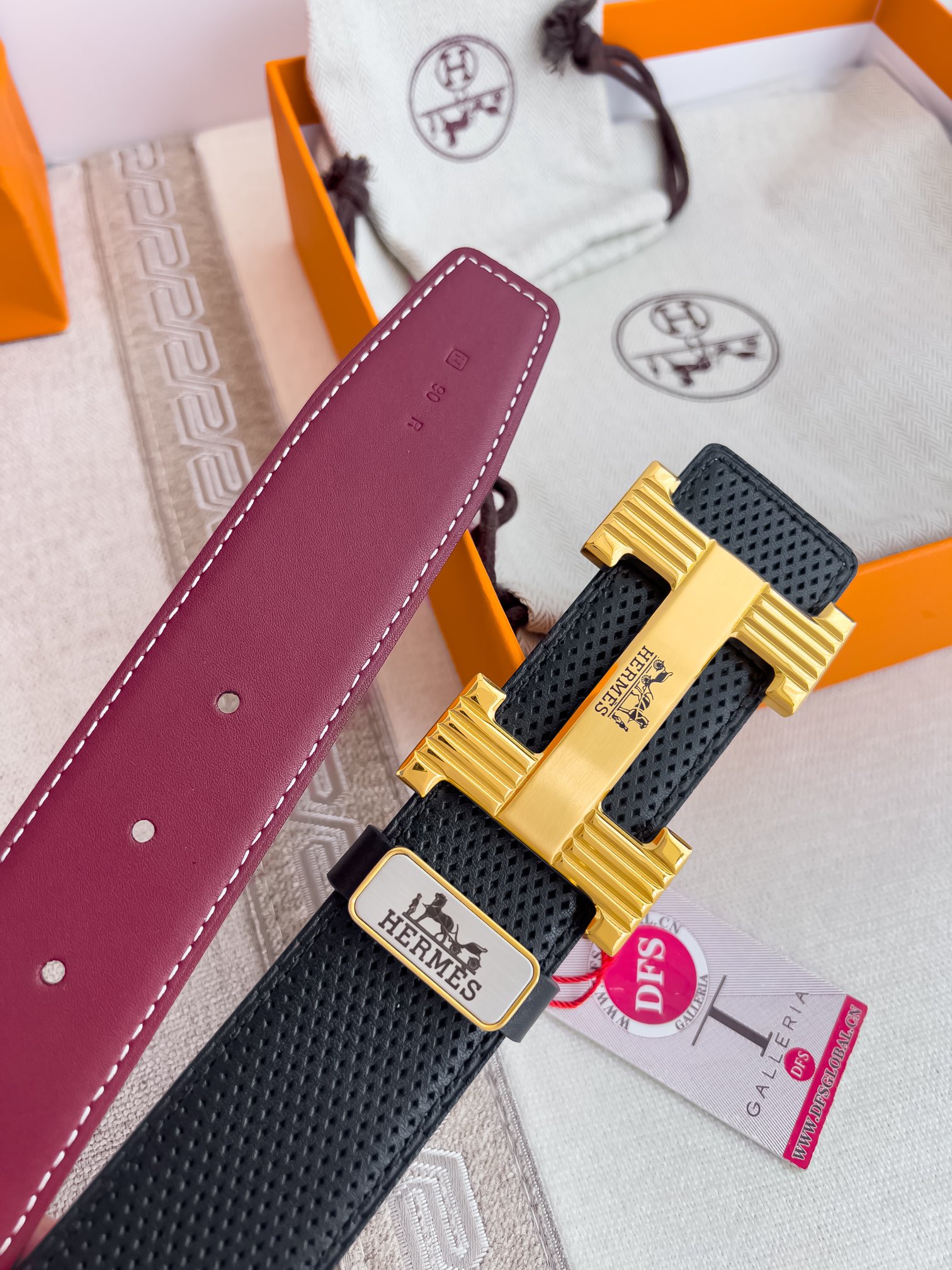 HermÃ¨s Constance Belt 32mm in Black Perforated Calfskin with Gold â€œHâ€ Buckle