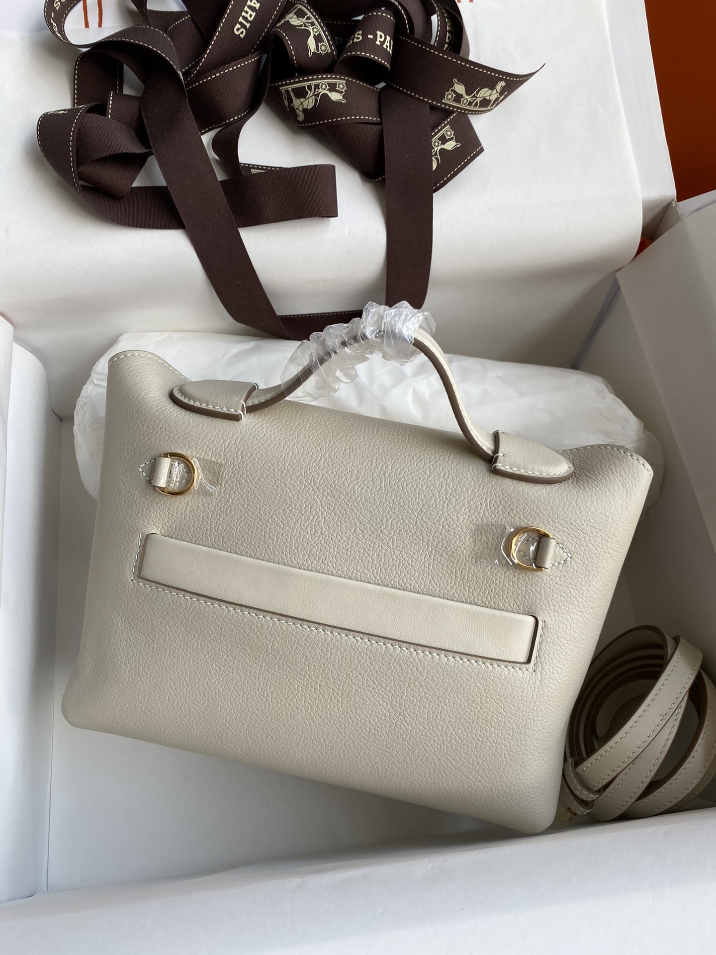 Hermes 24/24 Evercolor Leather Bag with White Swift Craie