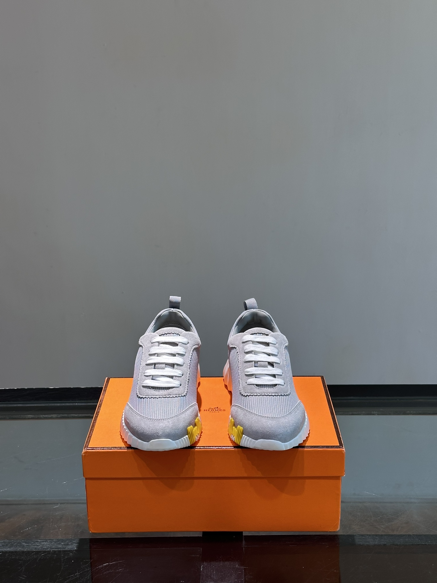 Hermes  Air Mesh Suede Goatskin Bouncing Sneakers Gris Temperance