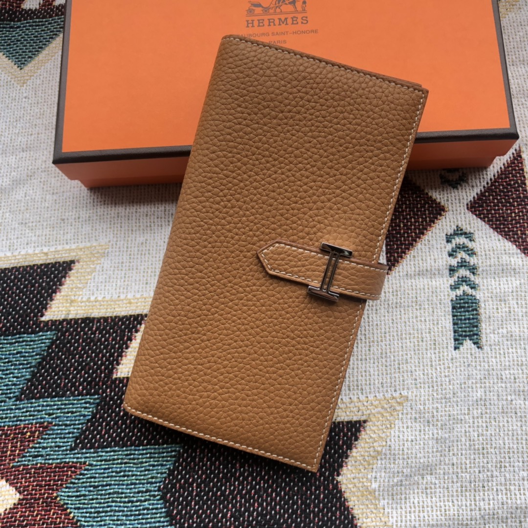 HERMES BEARN WALLET