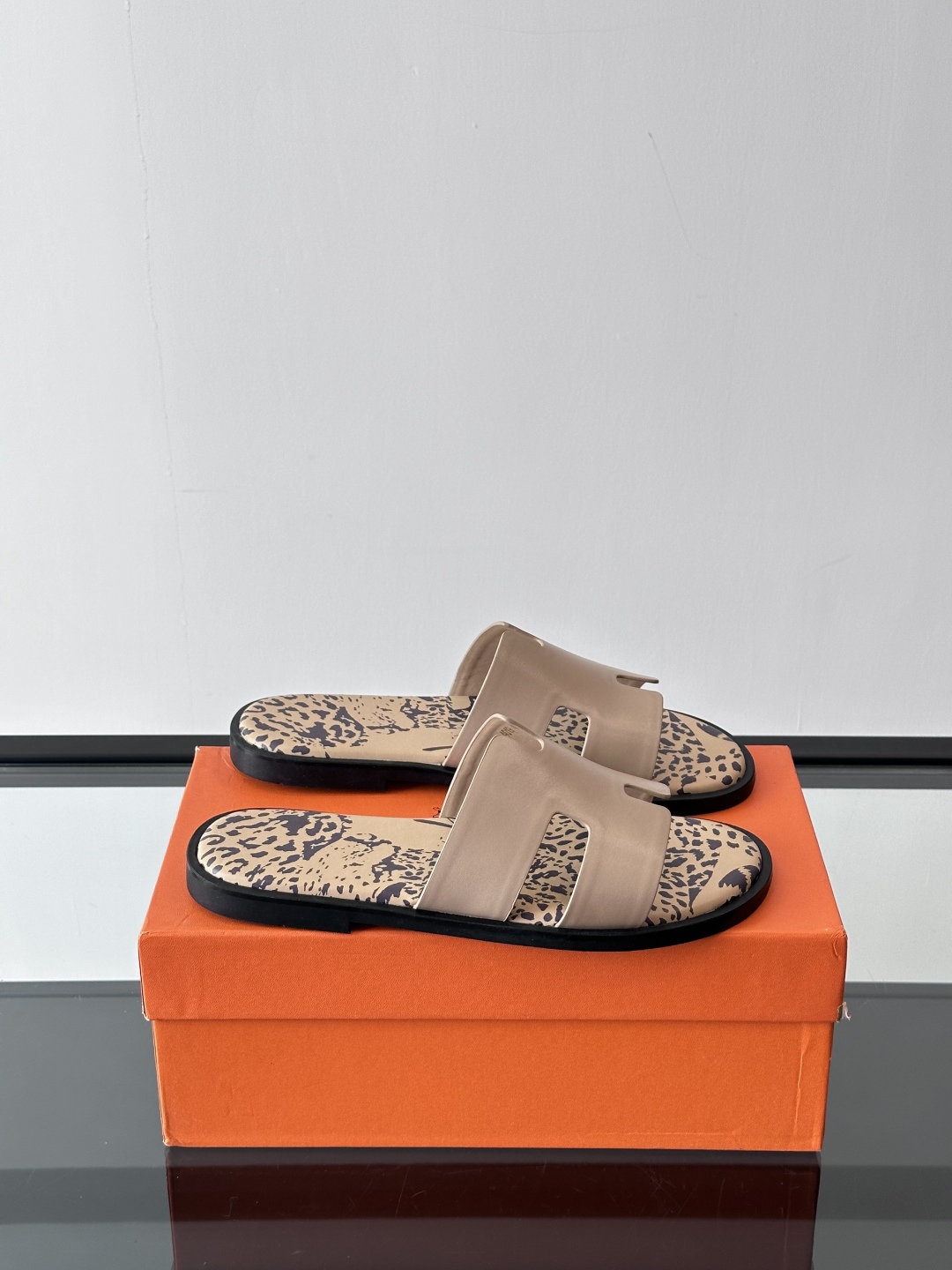 Hermès Leopard Print Beige Slides - Iconic 'H' Design