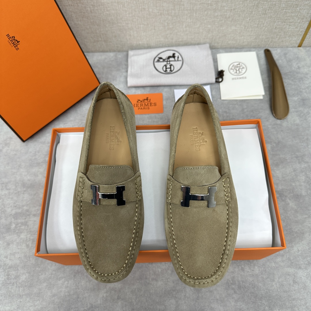 signature Hermès Olive Suede Loafers - Hermès Olive Suede Loafers
