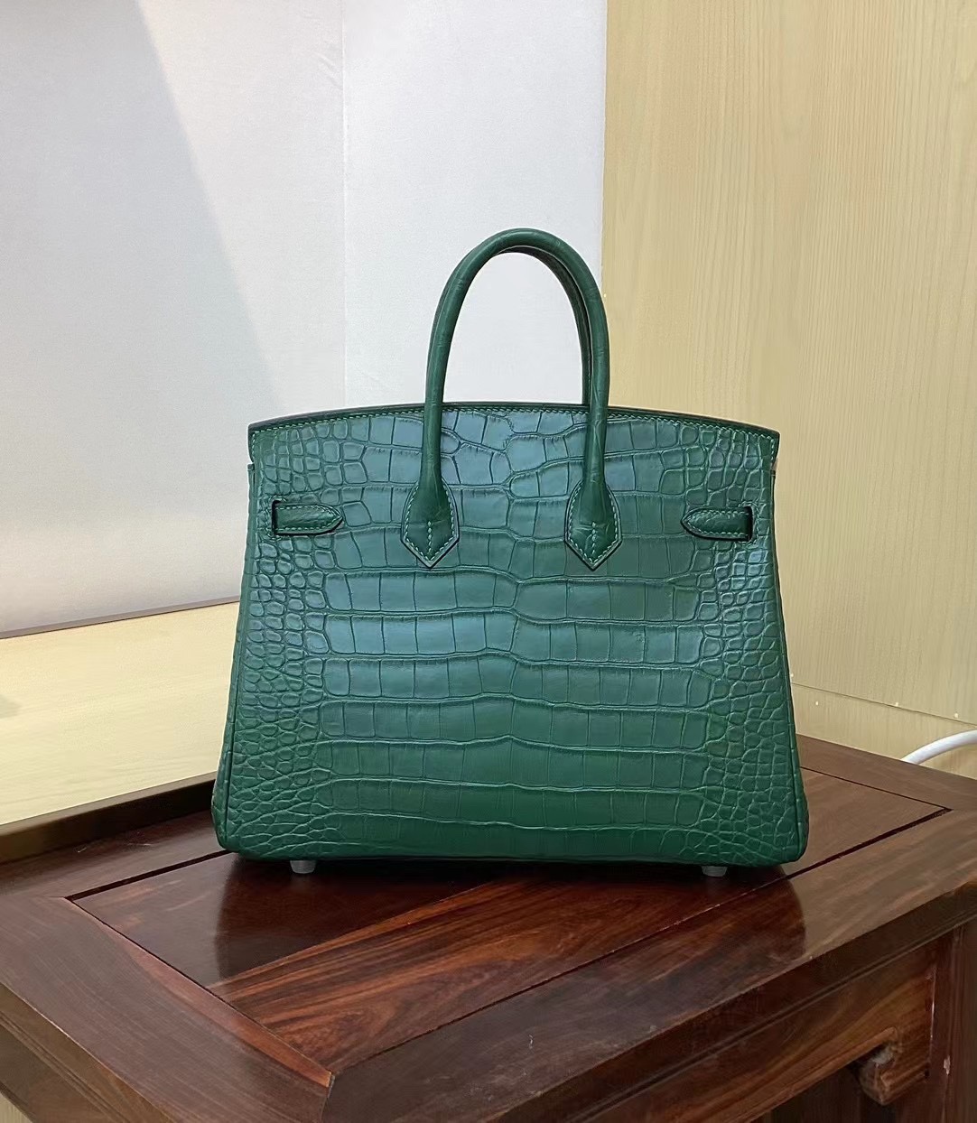 Hermes Birkin 30 Bag In Green Crocodile Porosus Shiny Skin